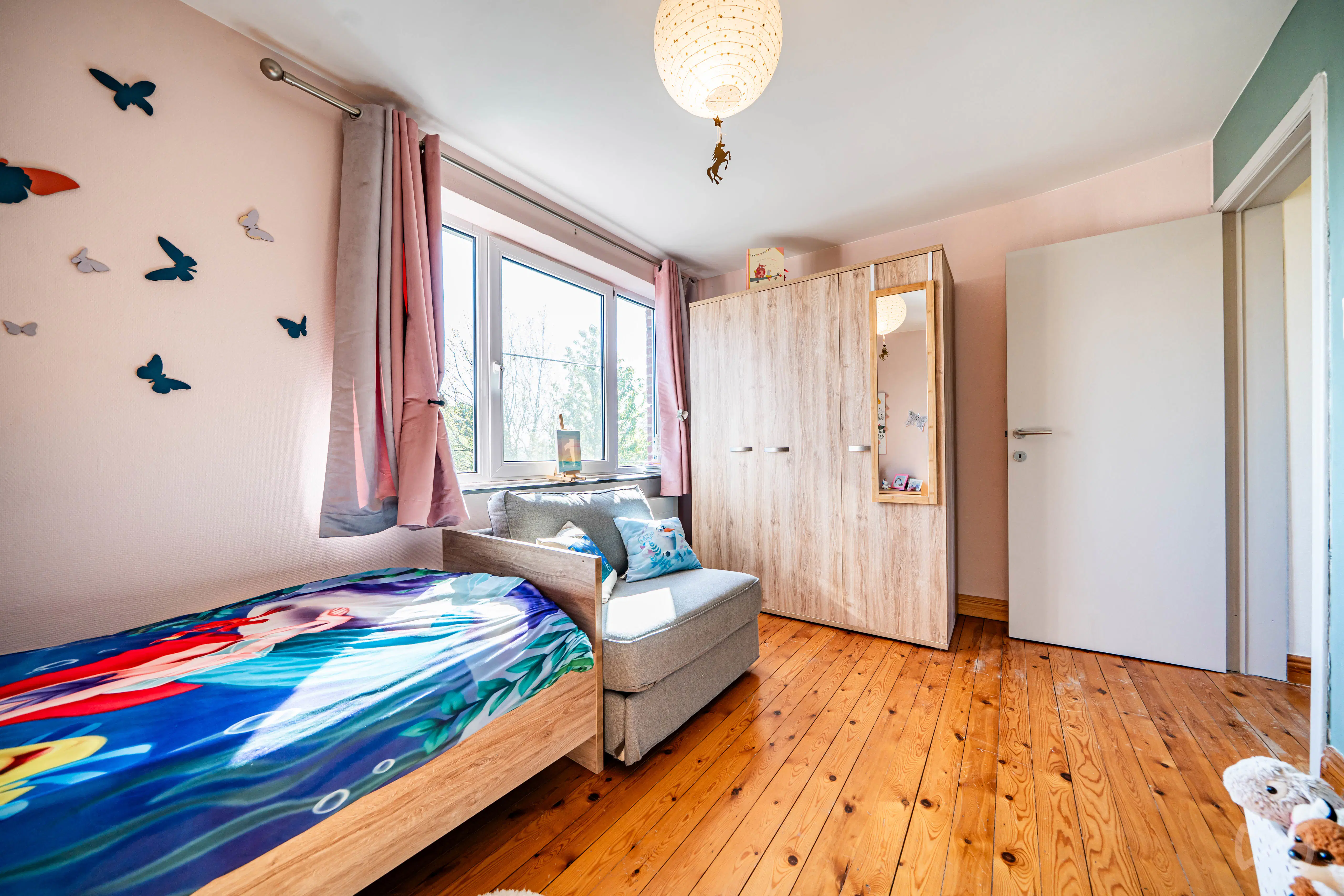 Photo 1 sur 4 pour Maison de cinq chambres à Montigny-le-Tilleul