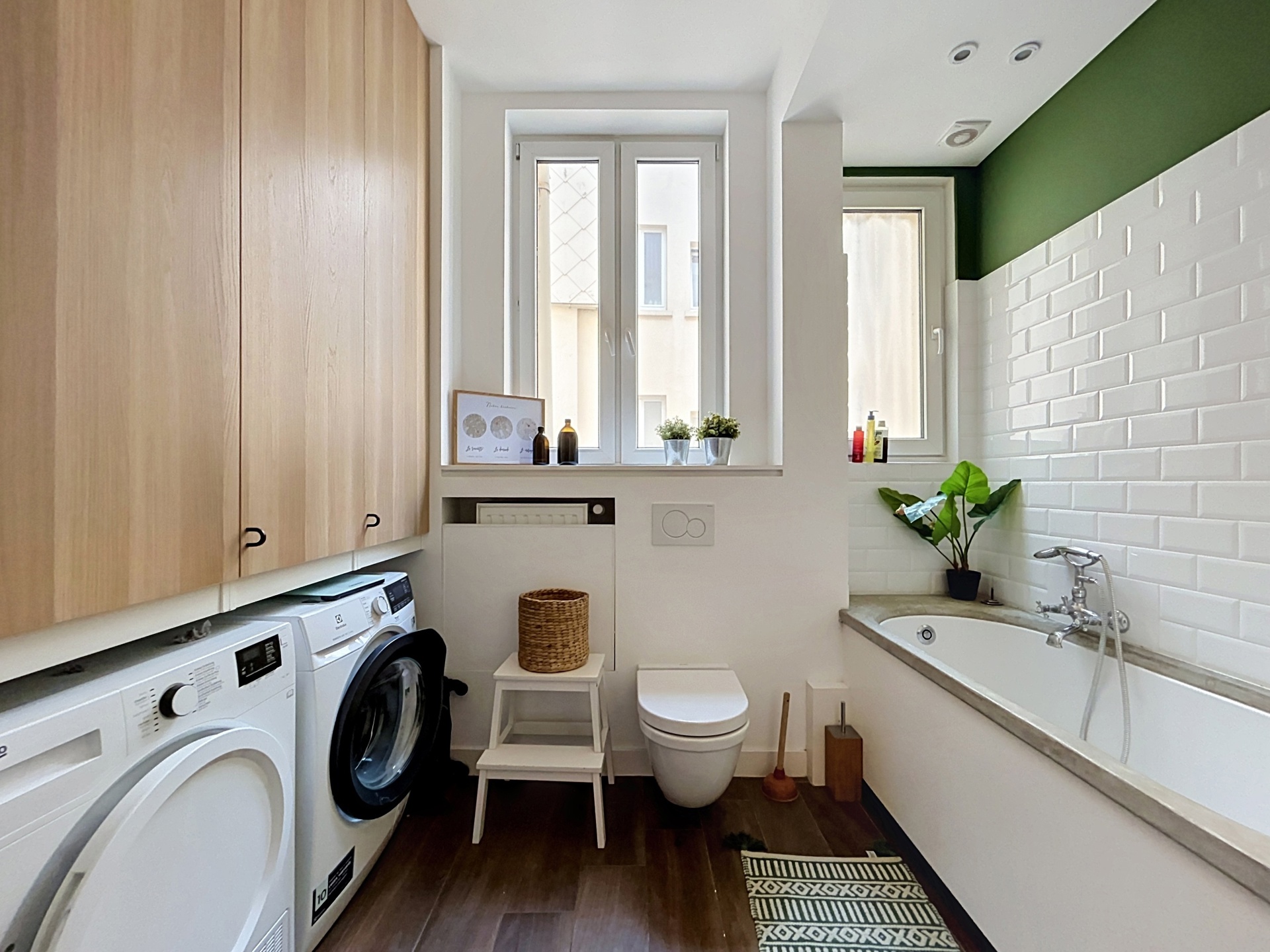 Picture 2 of 4 for Flat with three bedrooms in Ixelles