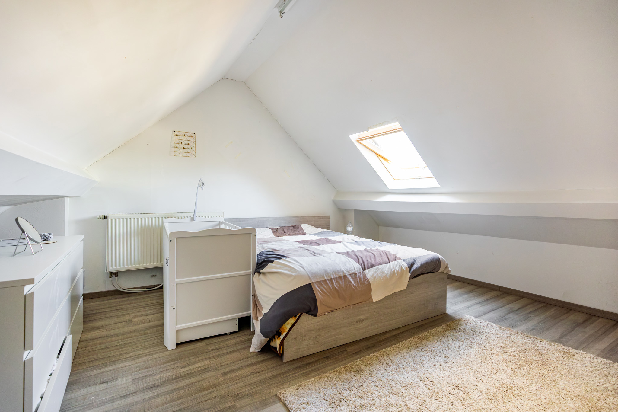 Picture 1 of 4 for Apartment block with five bedrooms in Schaerbeek