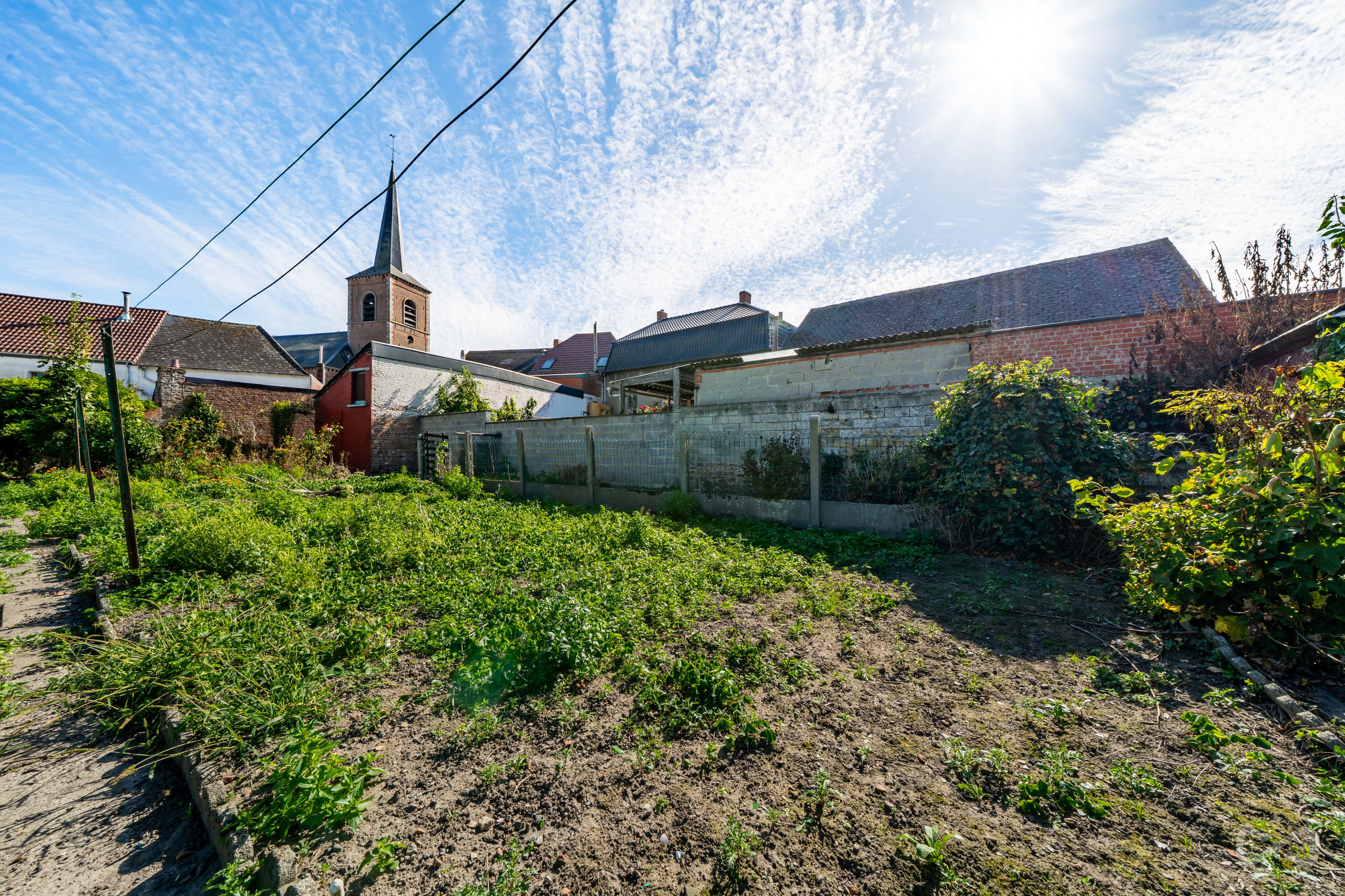 Photo 4 sur 4 pour Maison de trois chambres à Isières