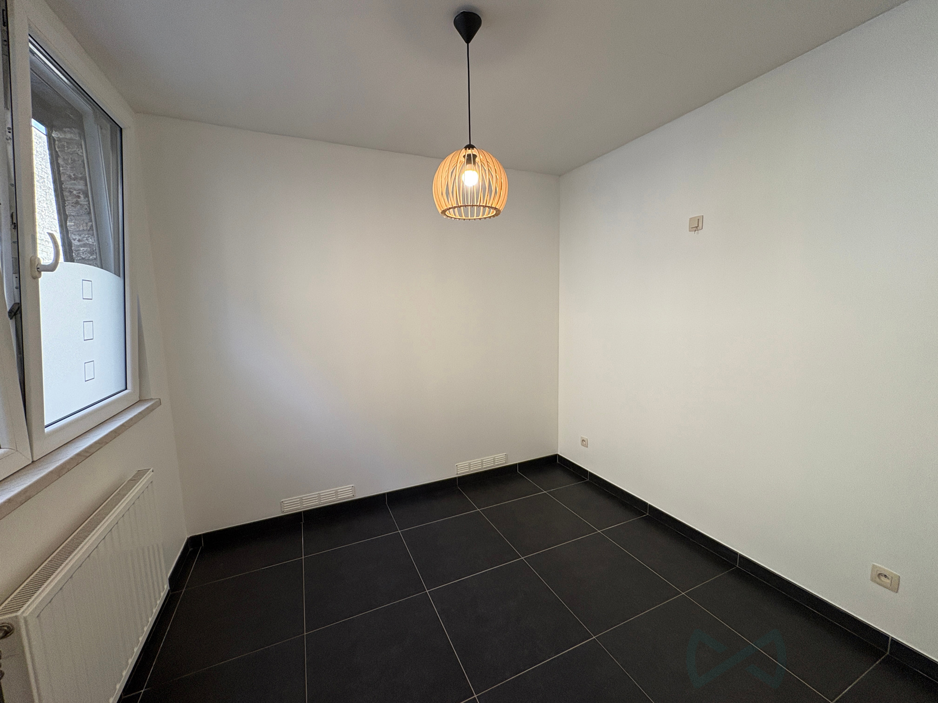 Photo 1 sur 4 pour Rez-de-chaussée d'une chambre à Mons Ghlin