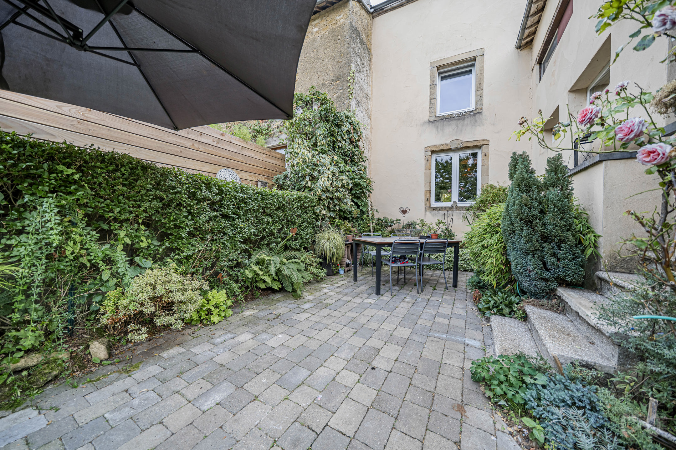 Foto 2 van 4 van Huis met drie slaapkamers in Chiny