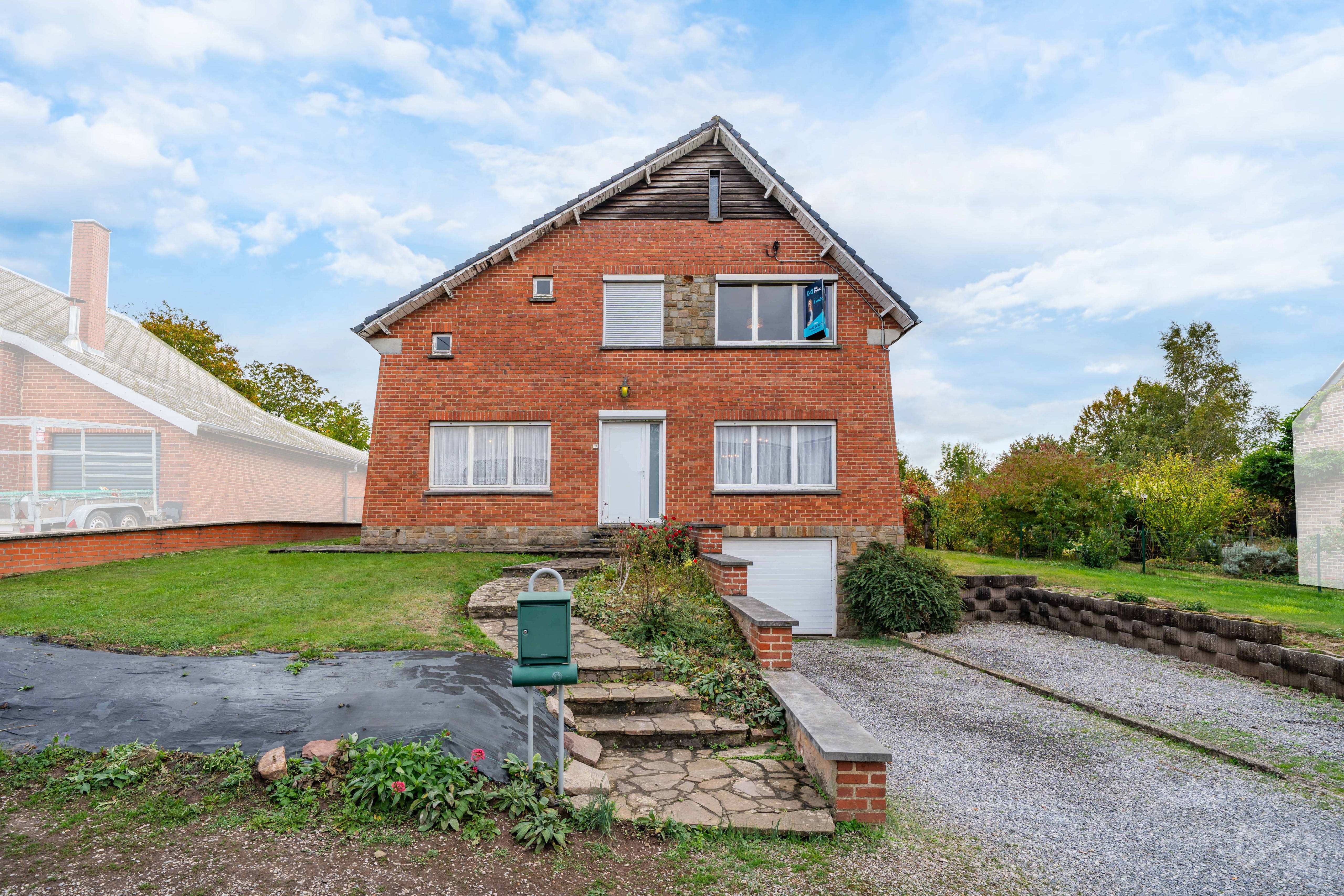 Picture 2 of 3 for Villa with four bedrooms in Villers-Poterie