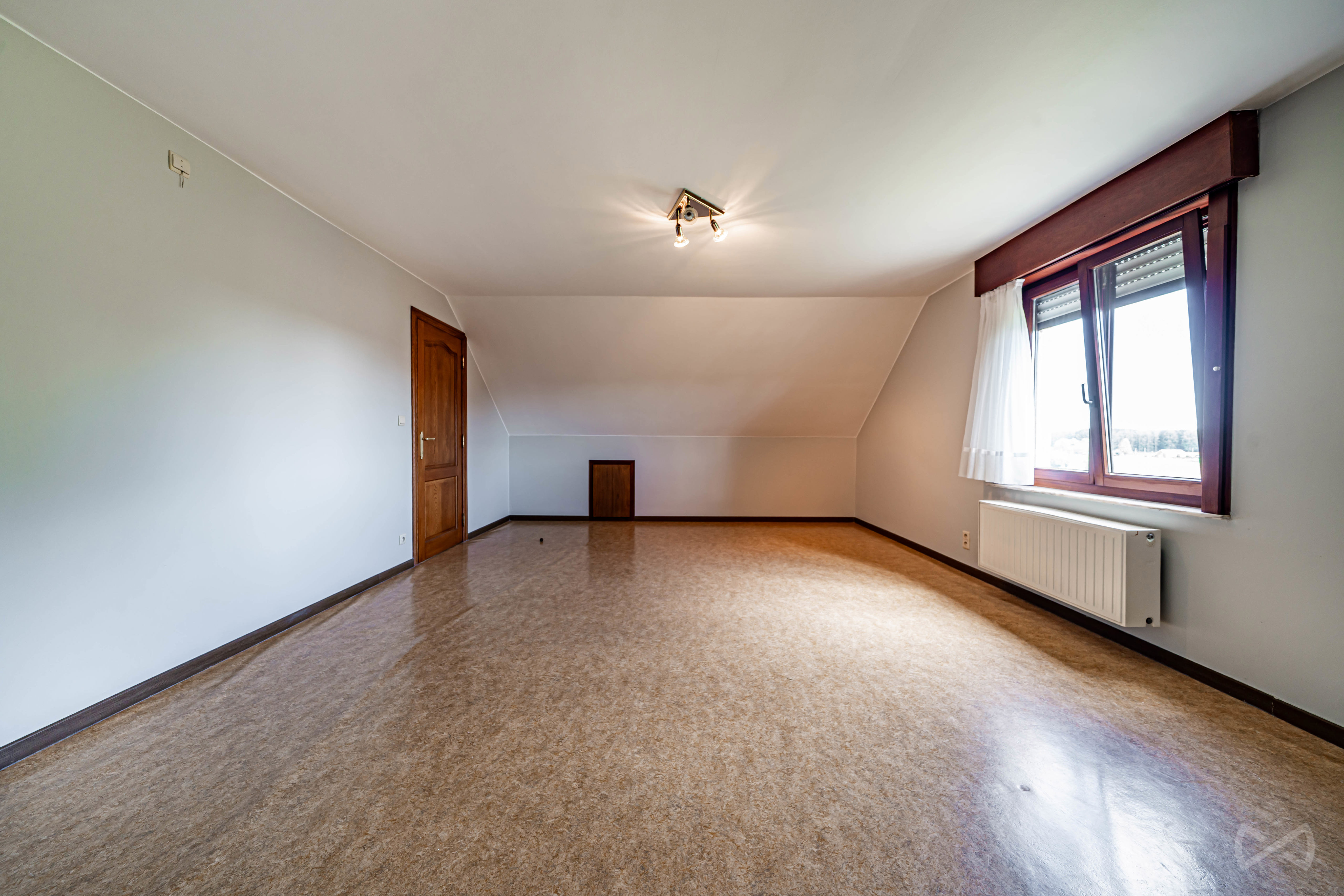 Picture 1 of 4 for Villa with four bedrooms in Mainvault