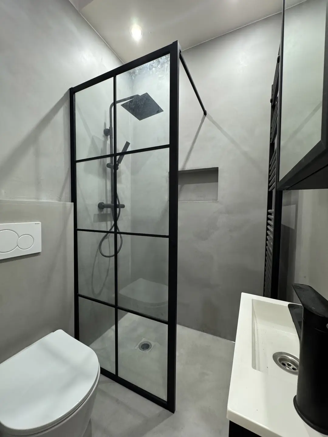 Picture 1 of 2 for Flat with one bedroom in Forest