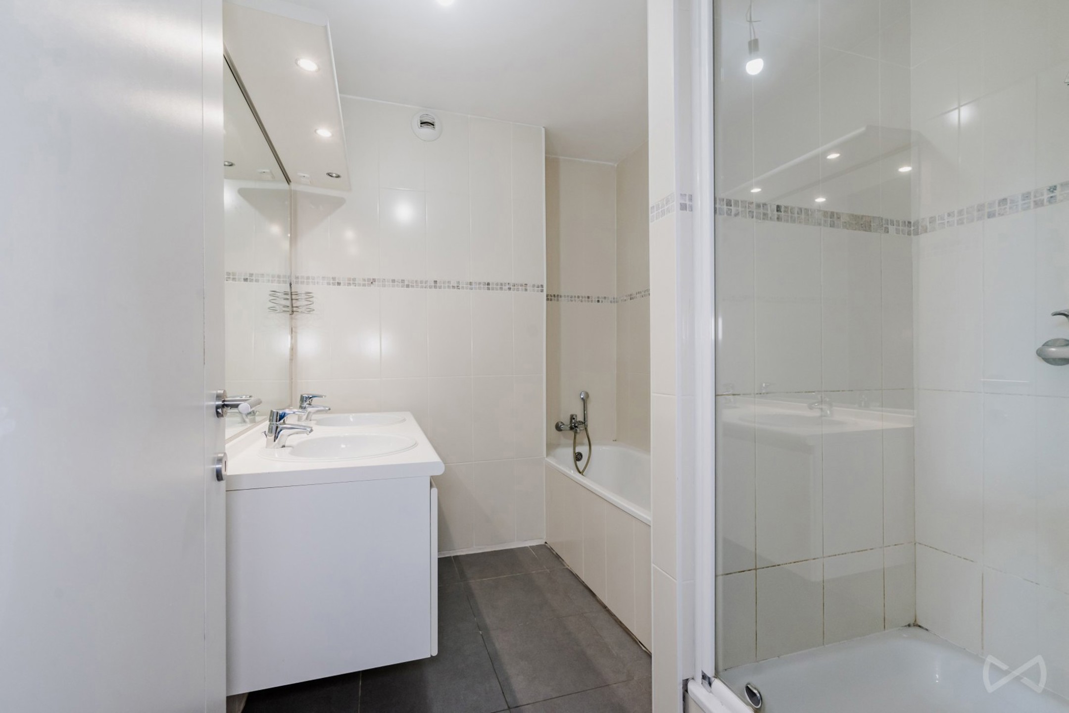 Photo 3 sur 4 pour Duplex de quatre chambres à Fontaine-l'Évêque
