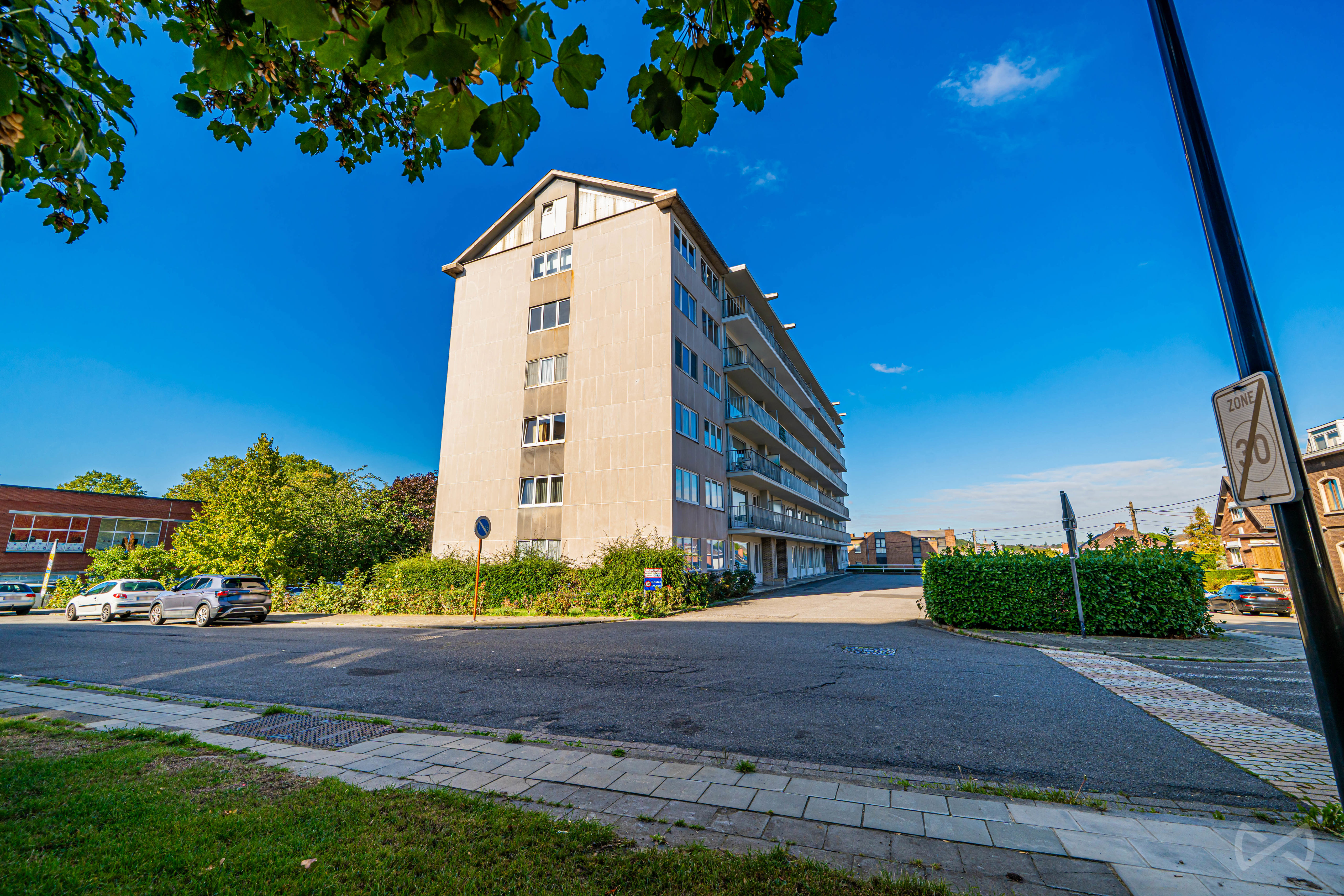 Picture 4 of 4 for Flat with two bedrooms in Charleroi