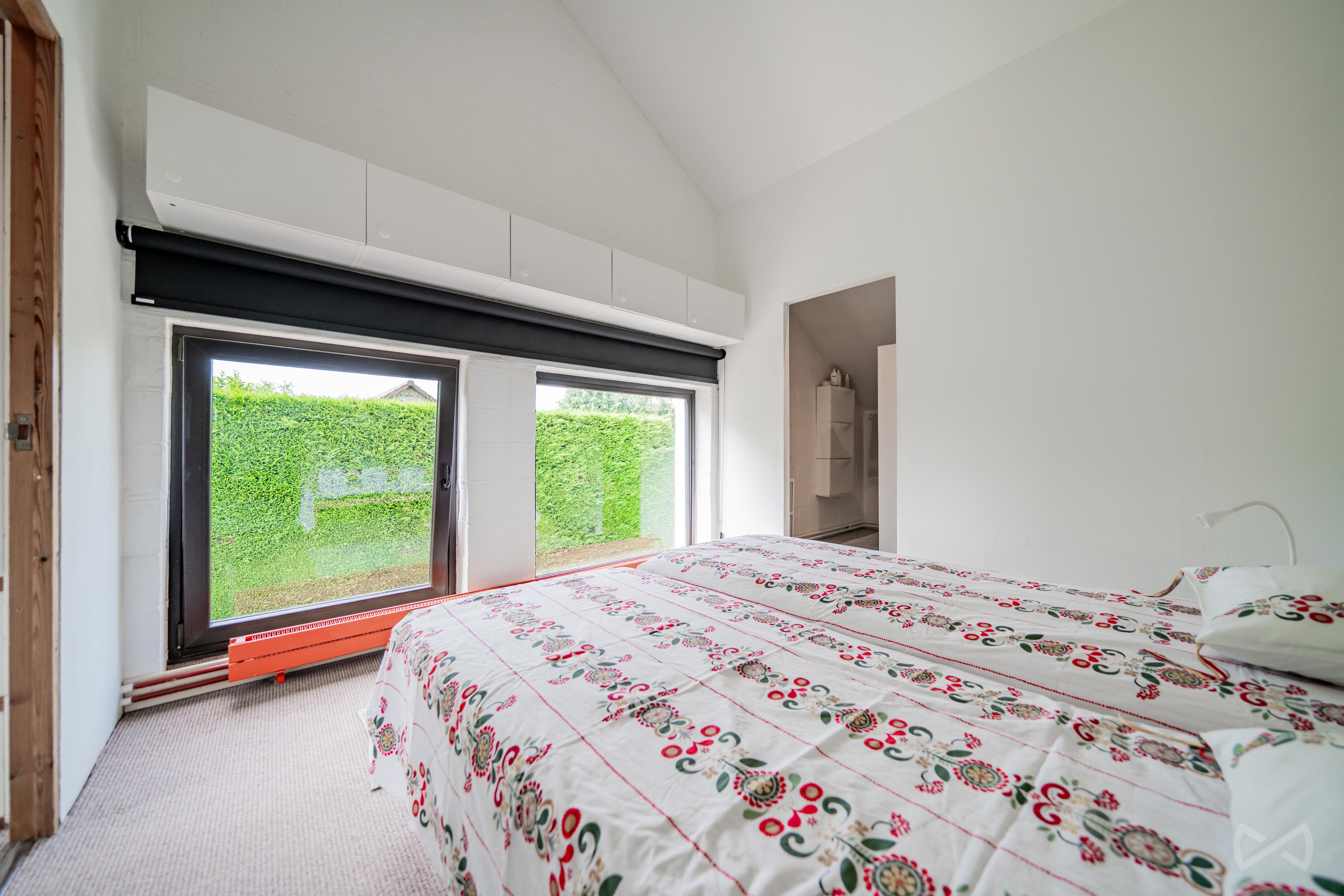 Photo 4 sur 4 pour Villa de cinq chambres à Avennes