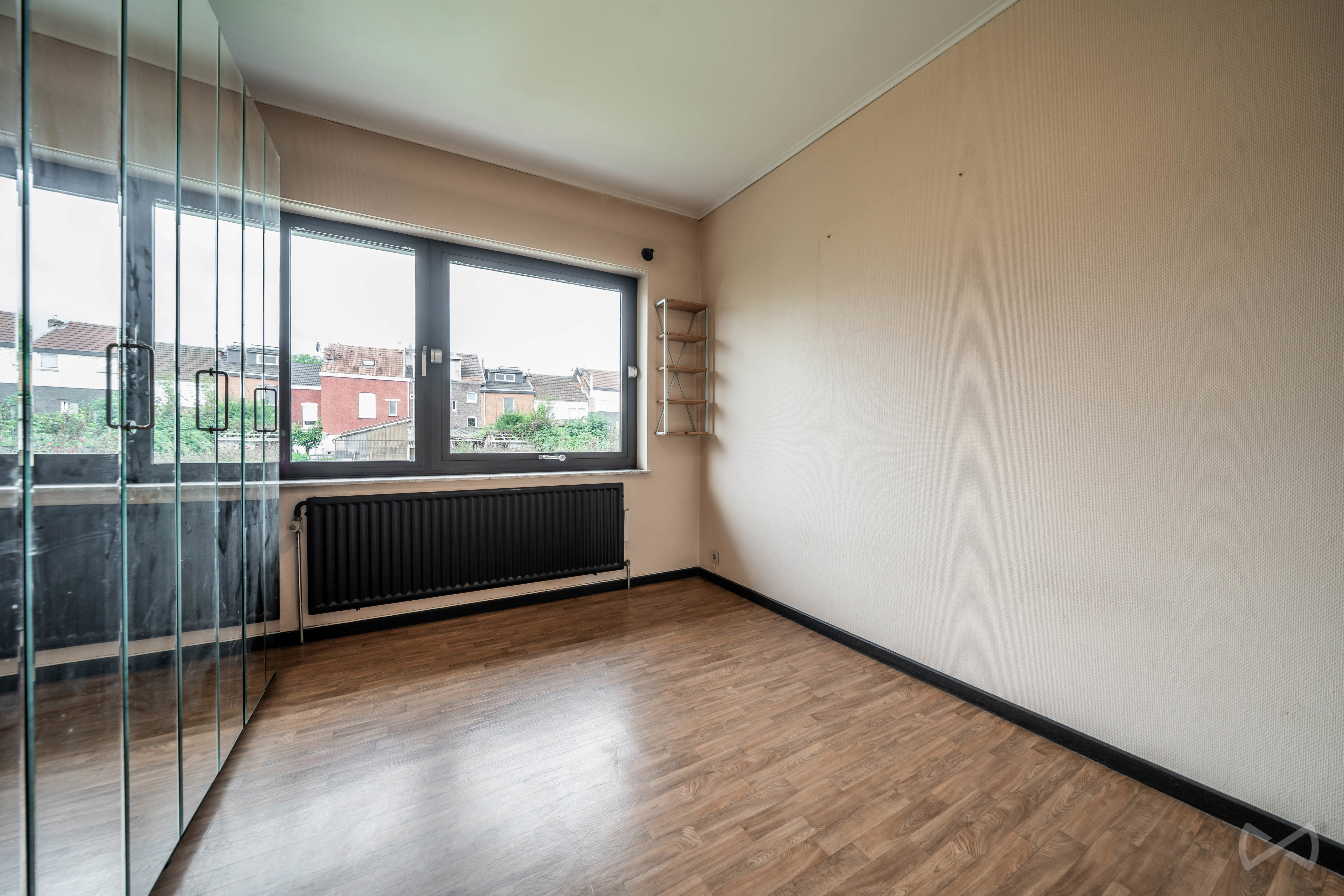 Picture 4 of 4 for Bel-etage with three bedrooms in Saint-nicolas
