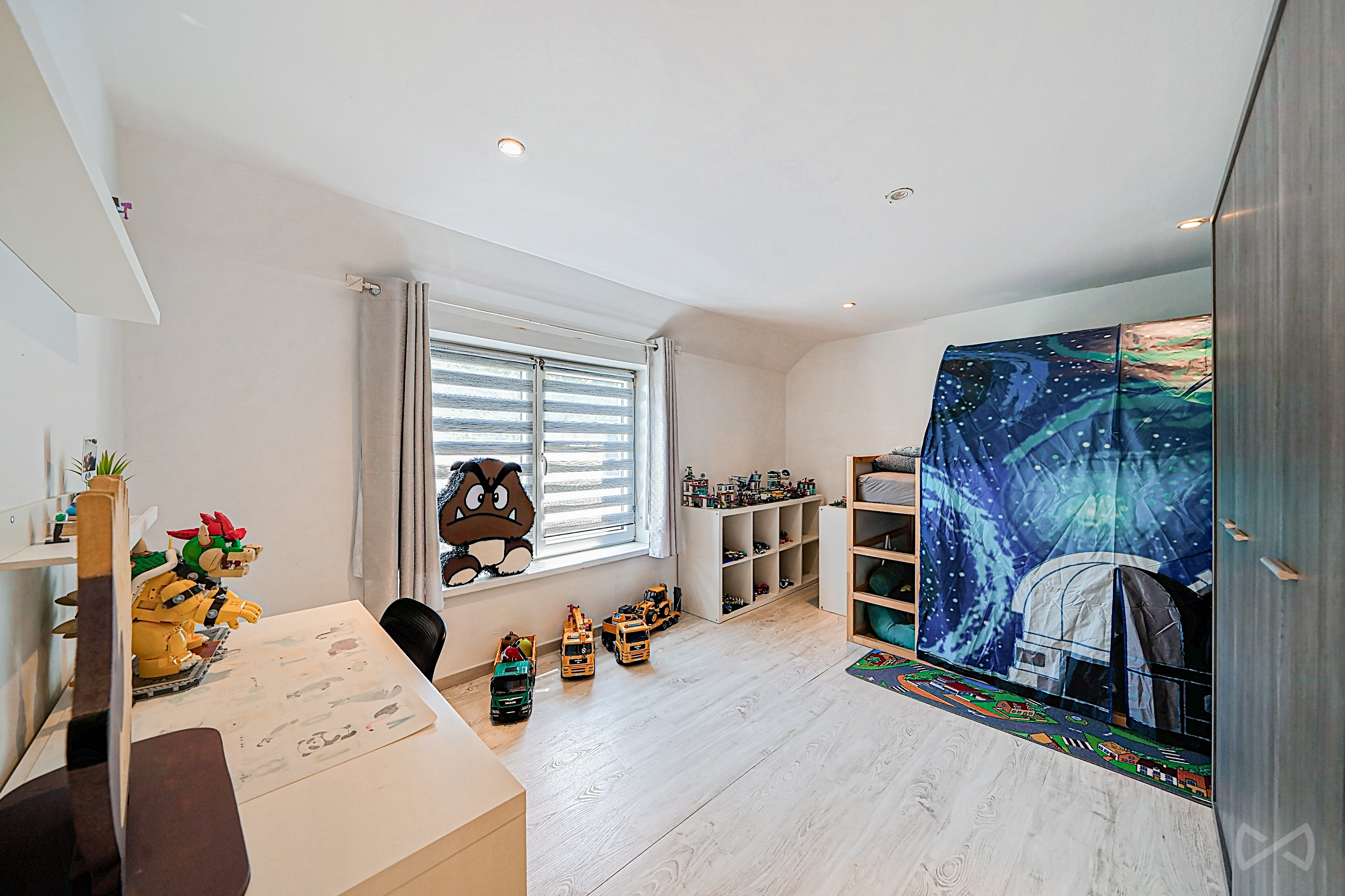 Foto 3 van 4 van Huis met twee slaapkamers in Hyon