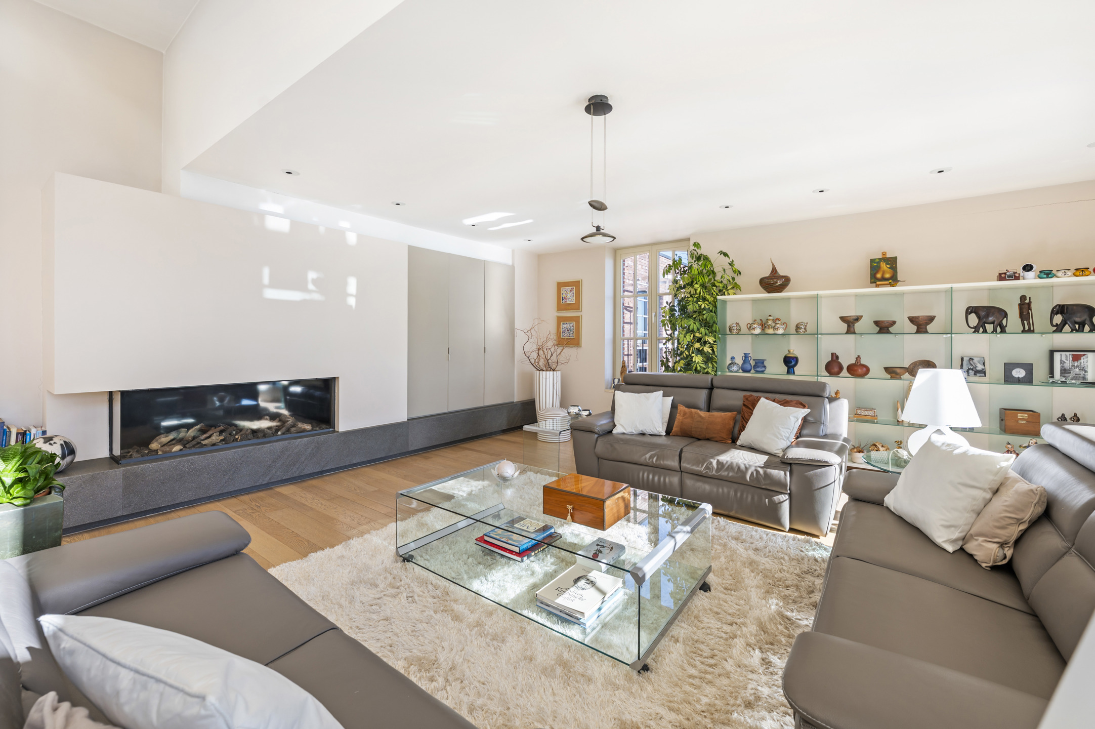 Picture 1 of 4 for Penthouse with three bedrooms in Zwijndrecht Burcht