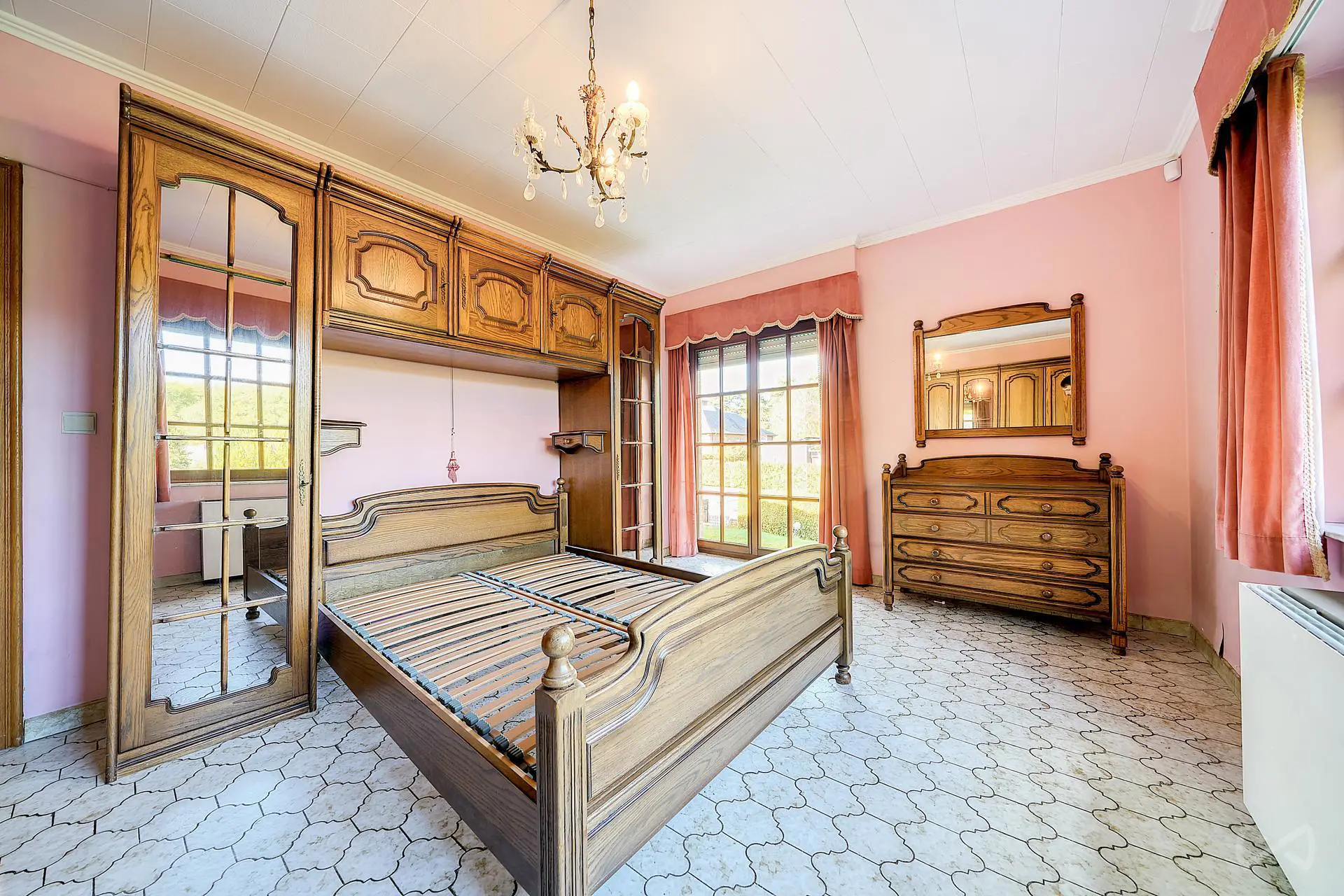 Foto 3 van 4 van Huis met drie slaapkamers in Neupré