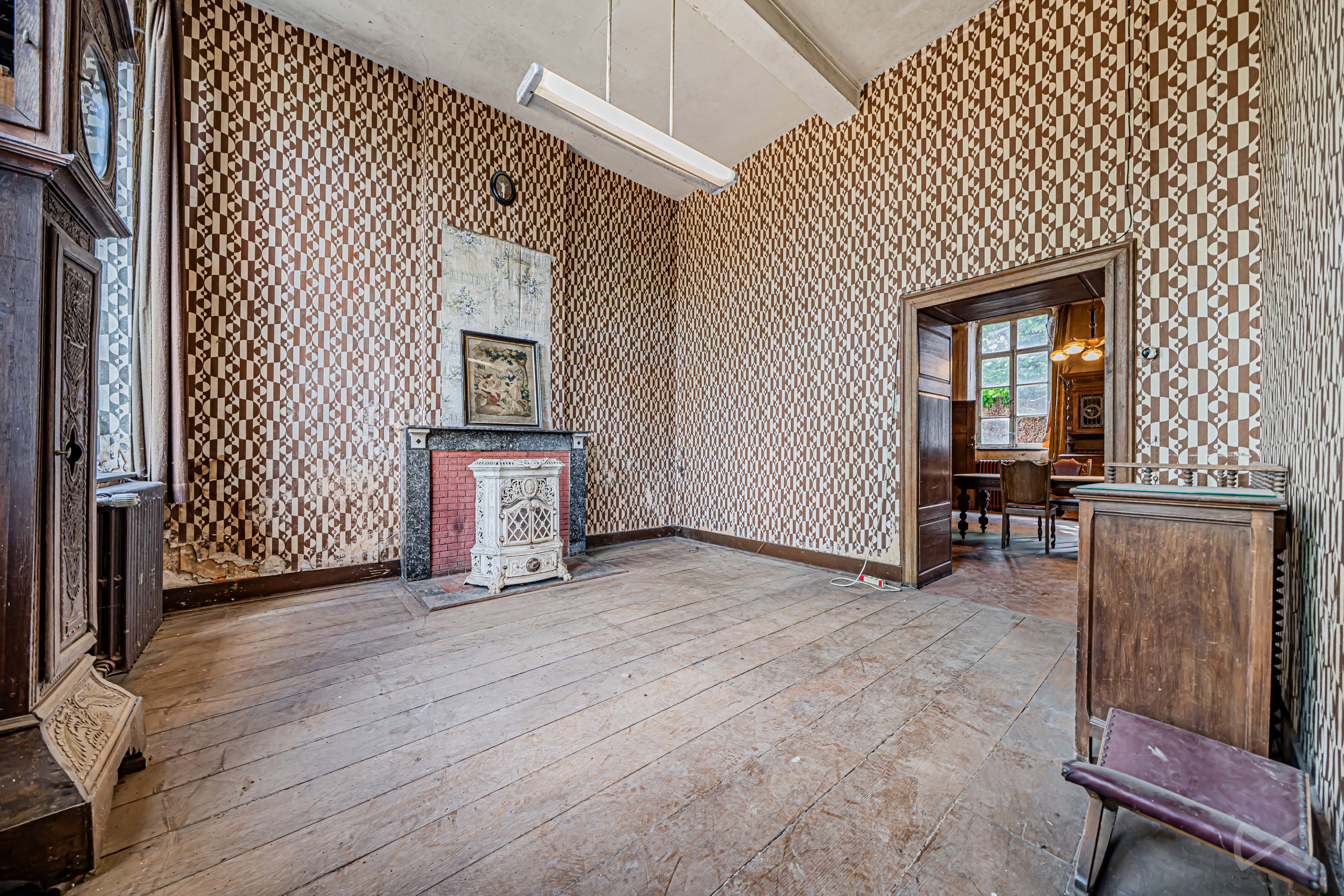 Picture 1 of 4 for Castle with ten bedrooms in Vellereille-le-sec