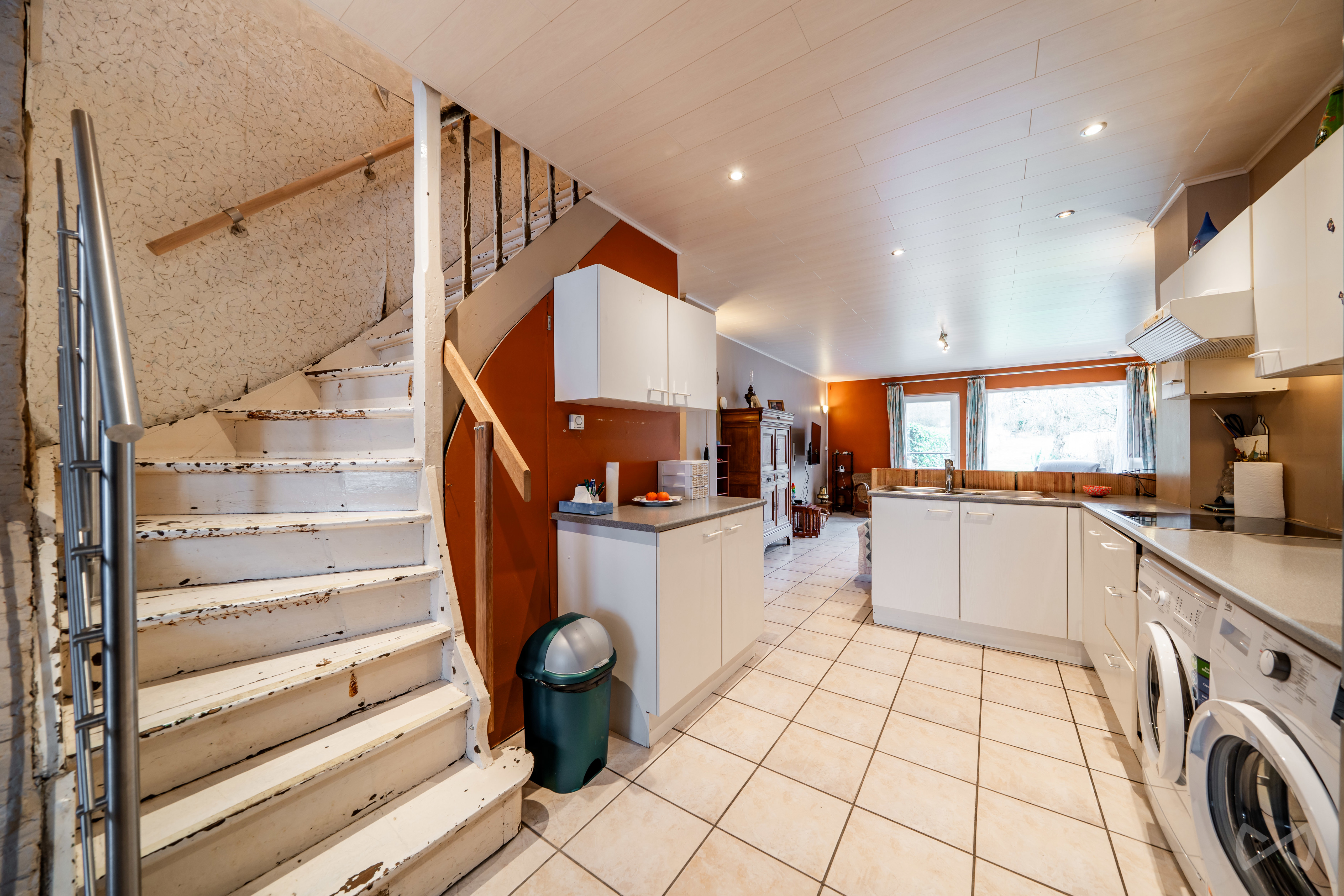Photo 4 sur 4 pour Maison de deux chambres à Mont-sur-marchienne