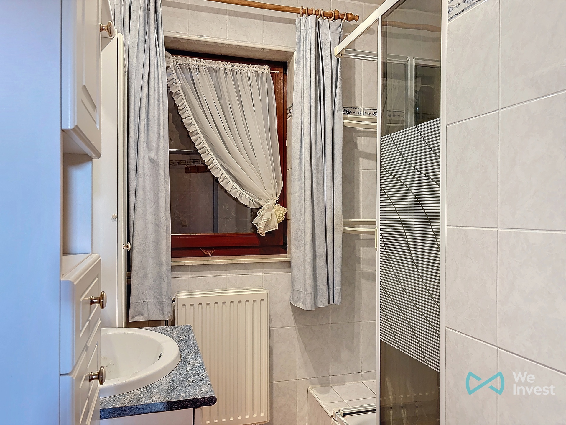 Foto 4 van 4 van Villa met drie slaapkamers in Manage Bellecourt