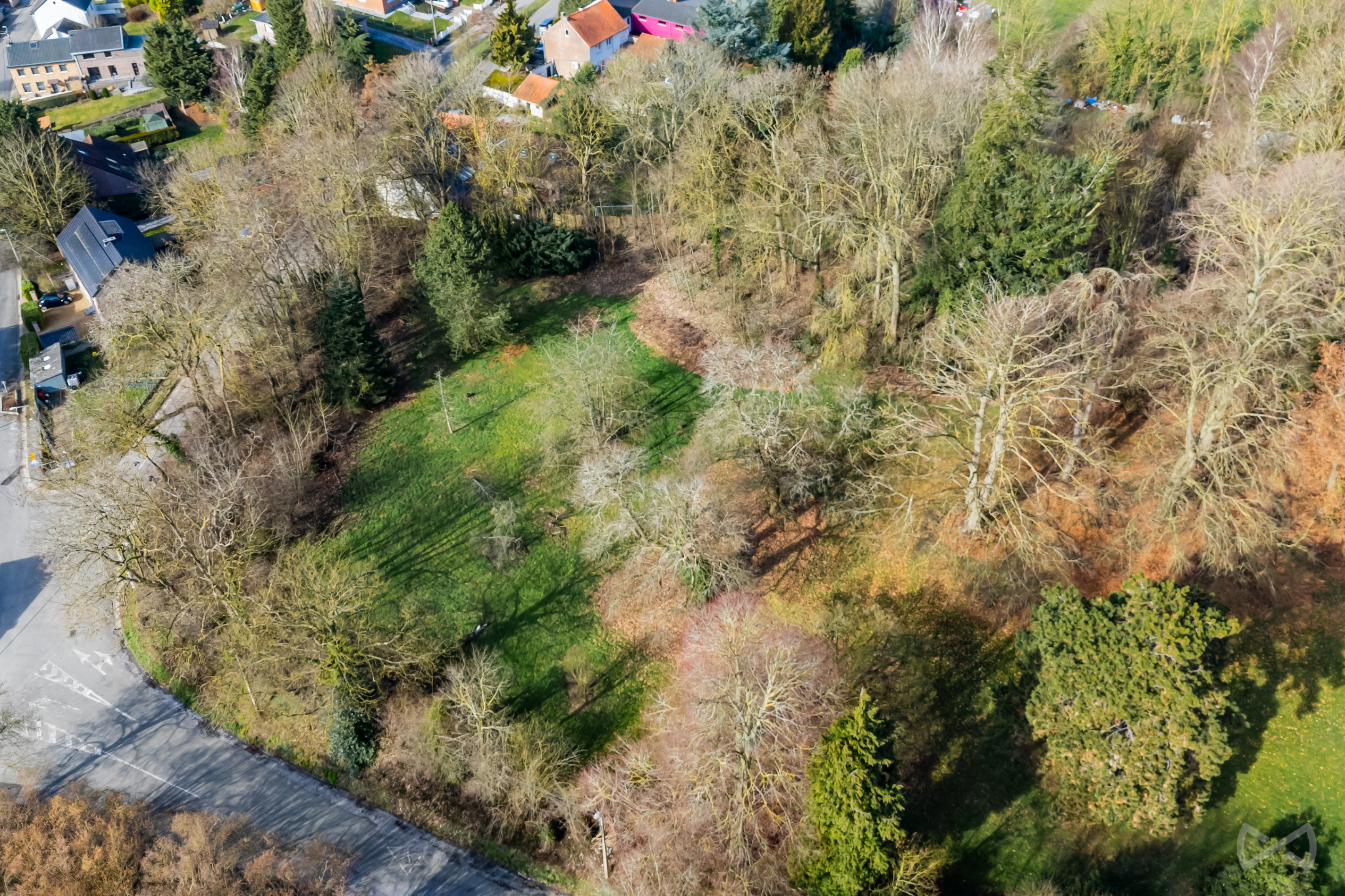 Picture 1 of 4 for Building ground in Avernas-le-bauduin
