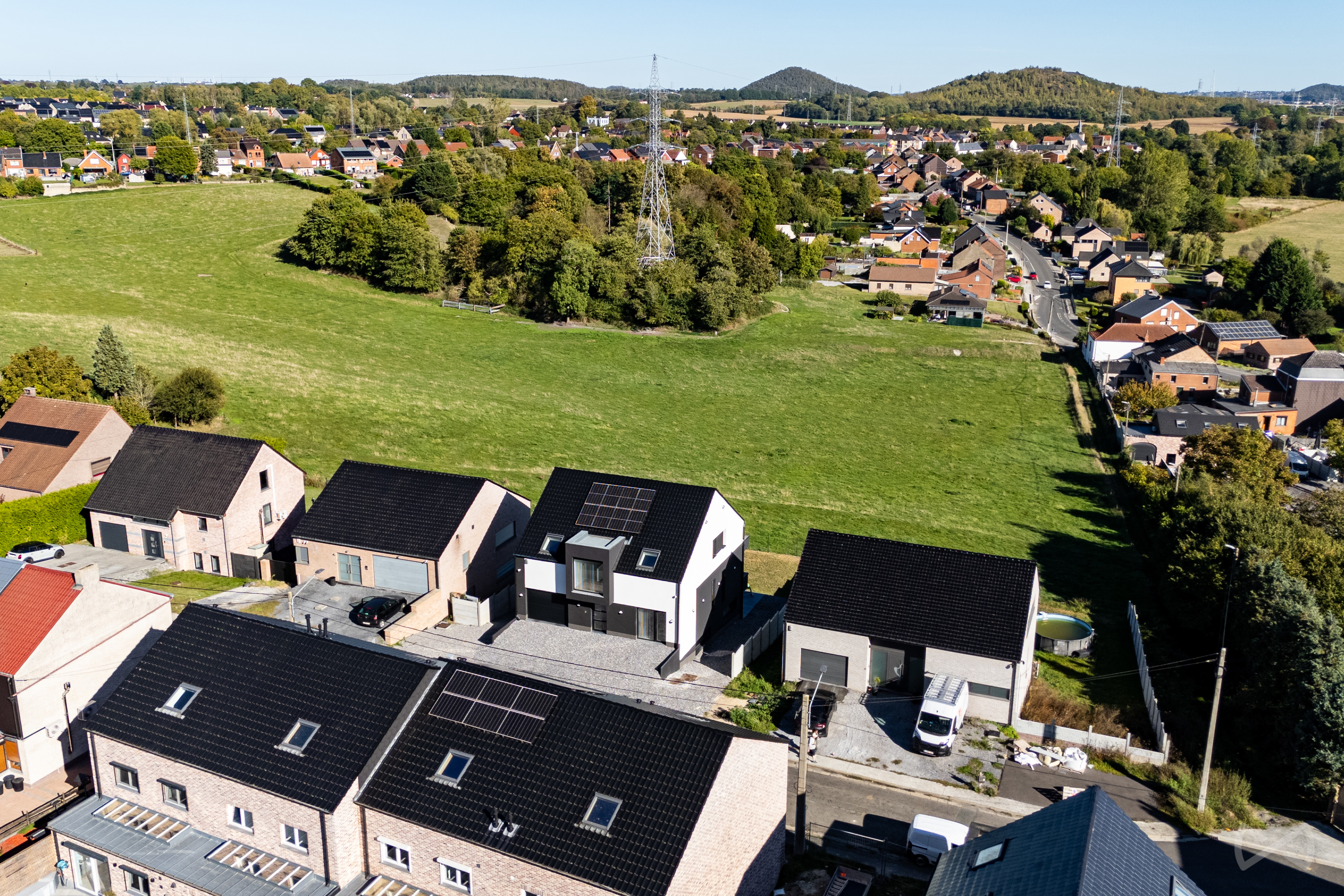 Picture 2 of 4 for Villa with five bedrooms in La Louvière Maurage