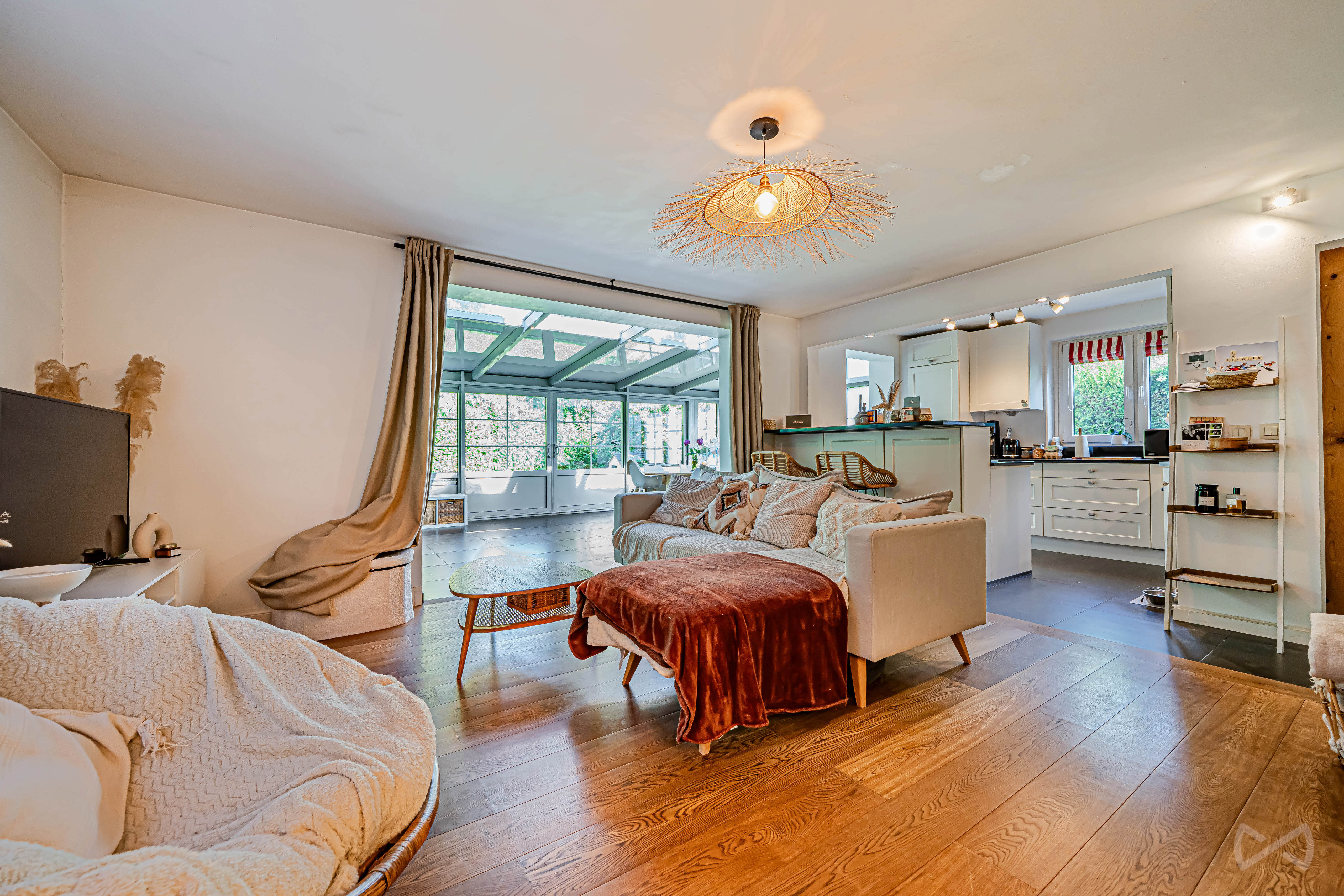 Picture 1 of 4 for Villa with three bedrooms in Waterloo