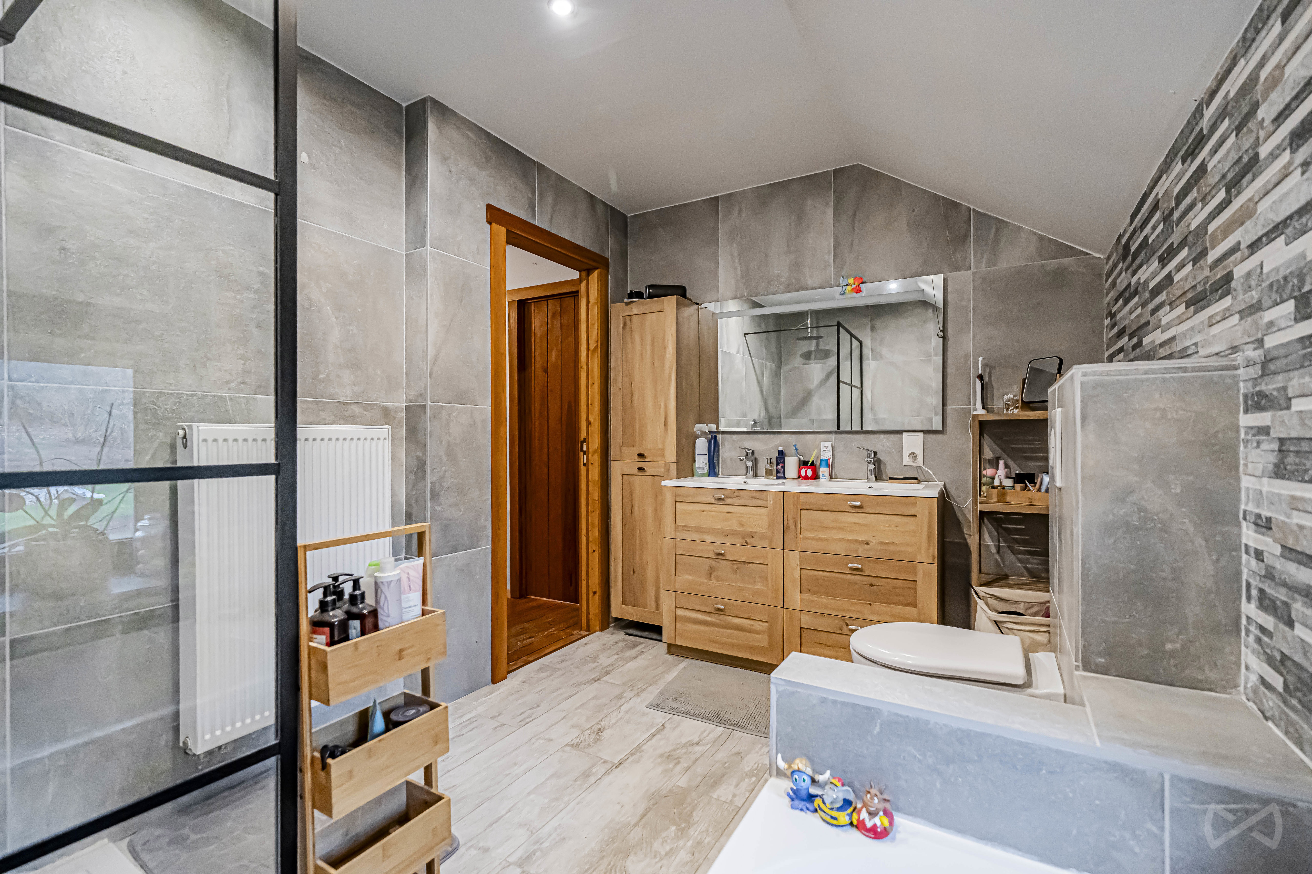 Picture 1 of 4 for House with three bedrooms in Lincent