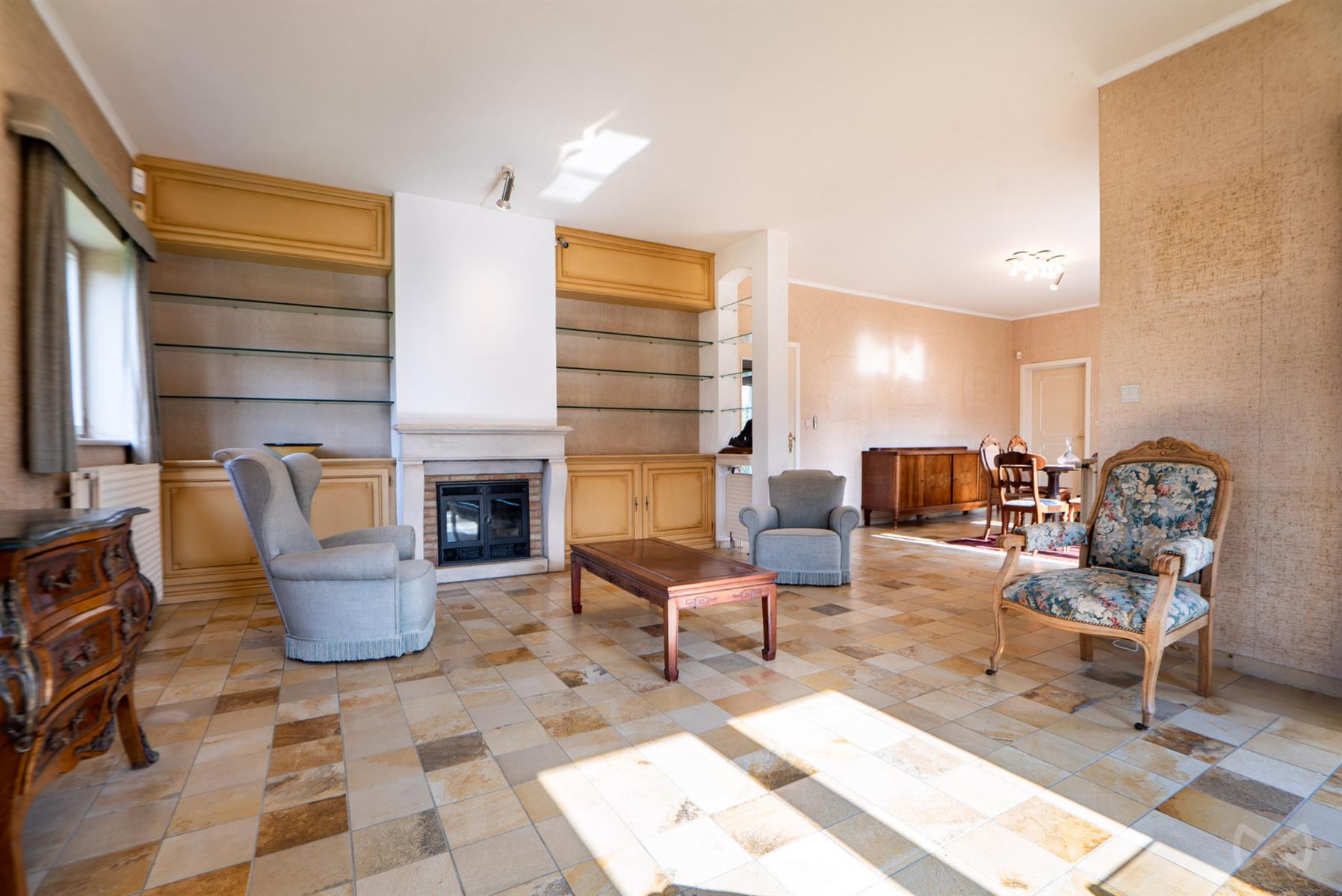 Picture 1 of 4 for Villa with four bedrooms in Gerpinnes