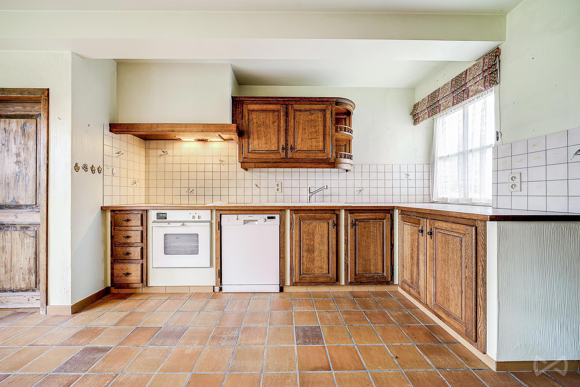Picture 2 of 4 for House with eight bedrooms in Thimister-clermont