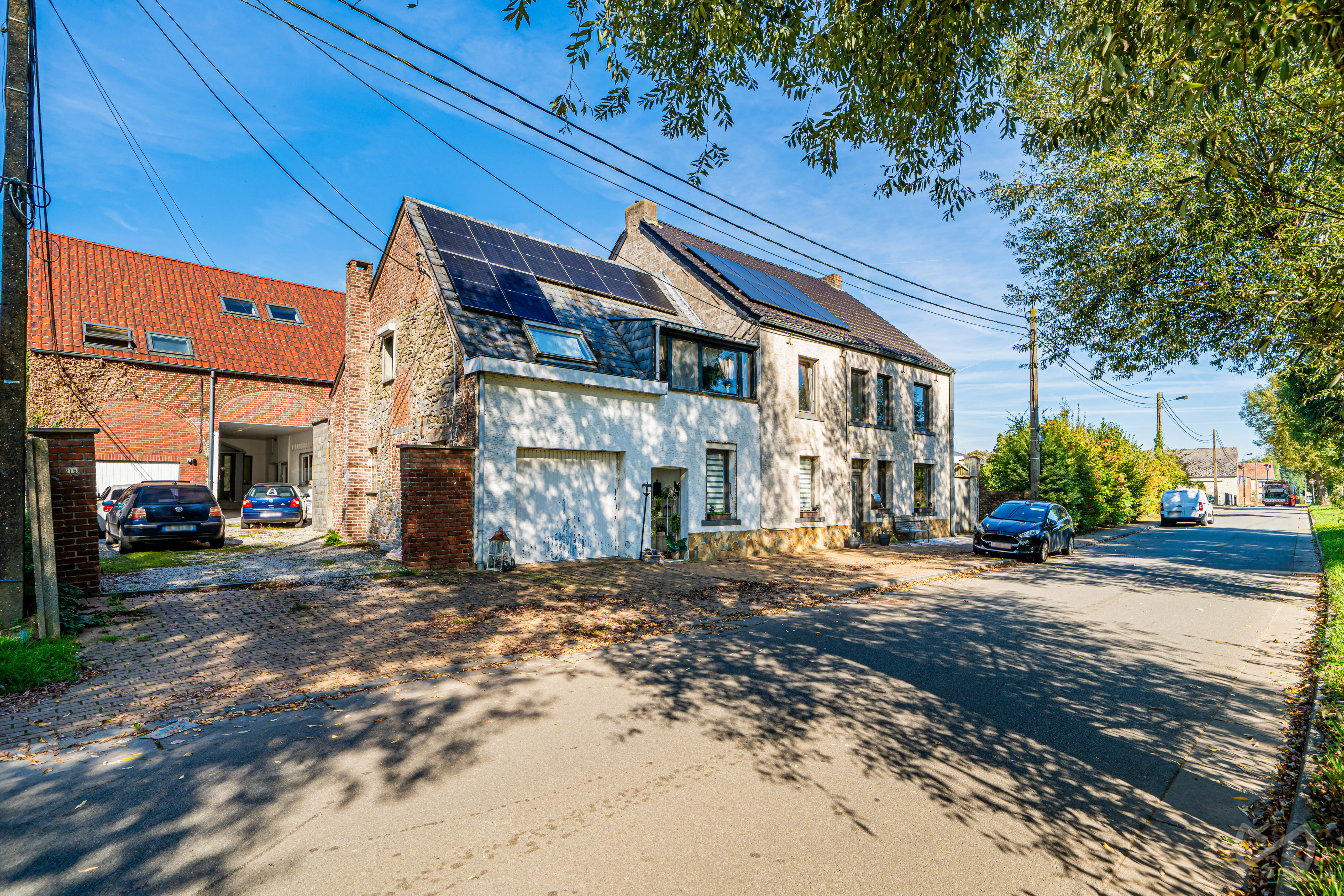 Picture 1 of 4 for Apartment block with four bedrooms in Ellignies-sainte-anne