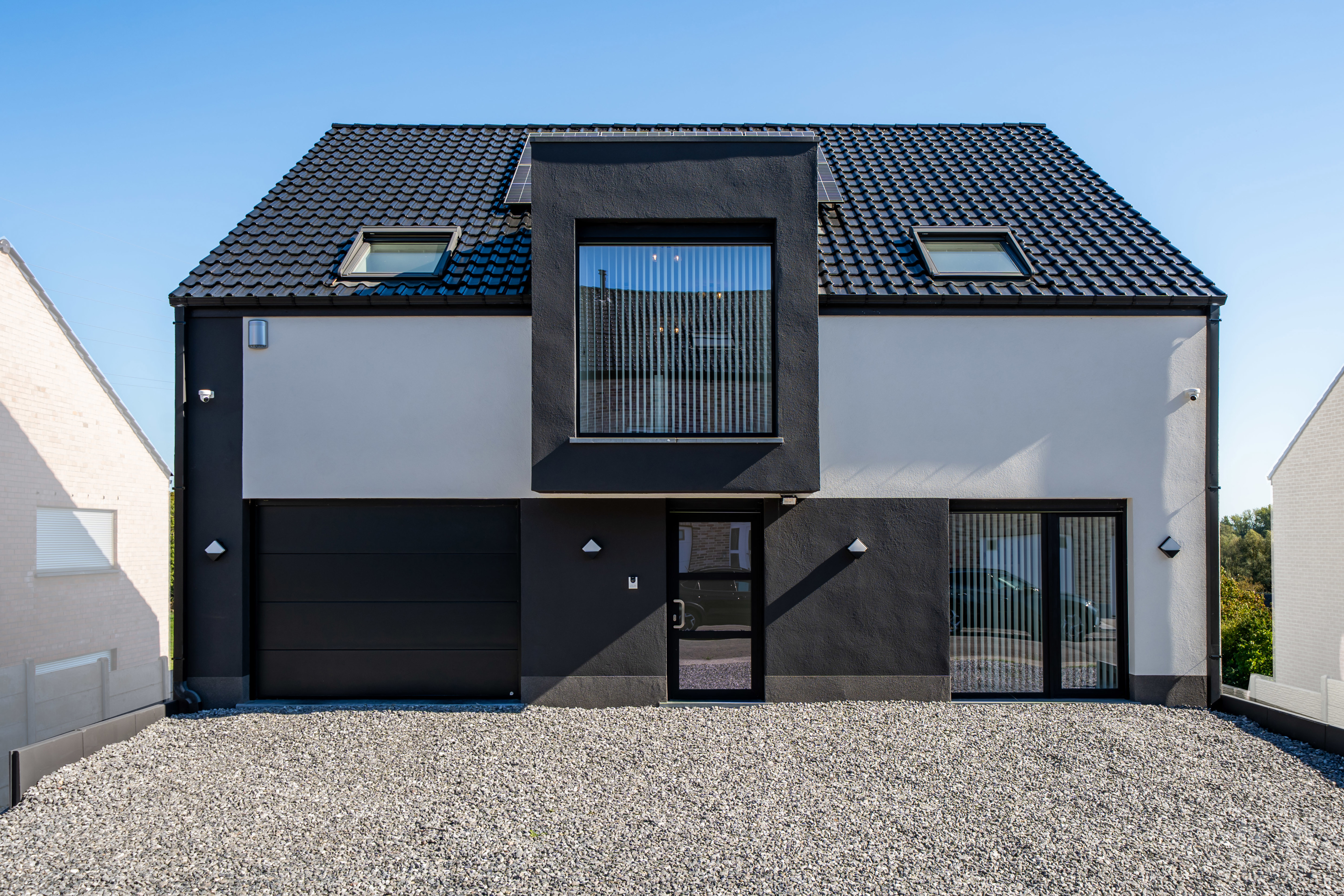 Picture 1 of 4 for Villa with five bedrooms in La Louvière Maurage