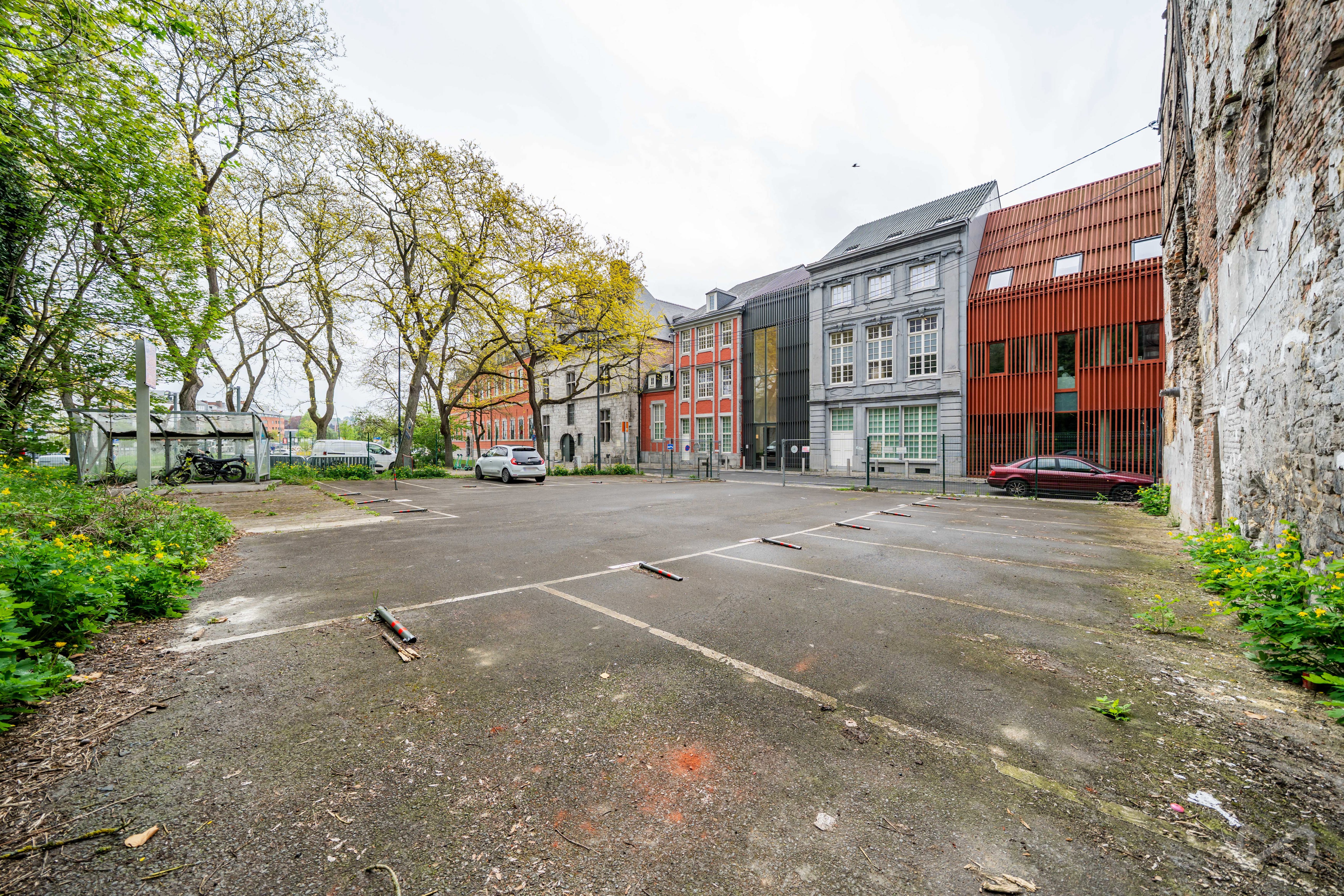 Picture 2 of 4 for Ground in Namur