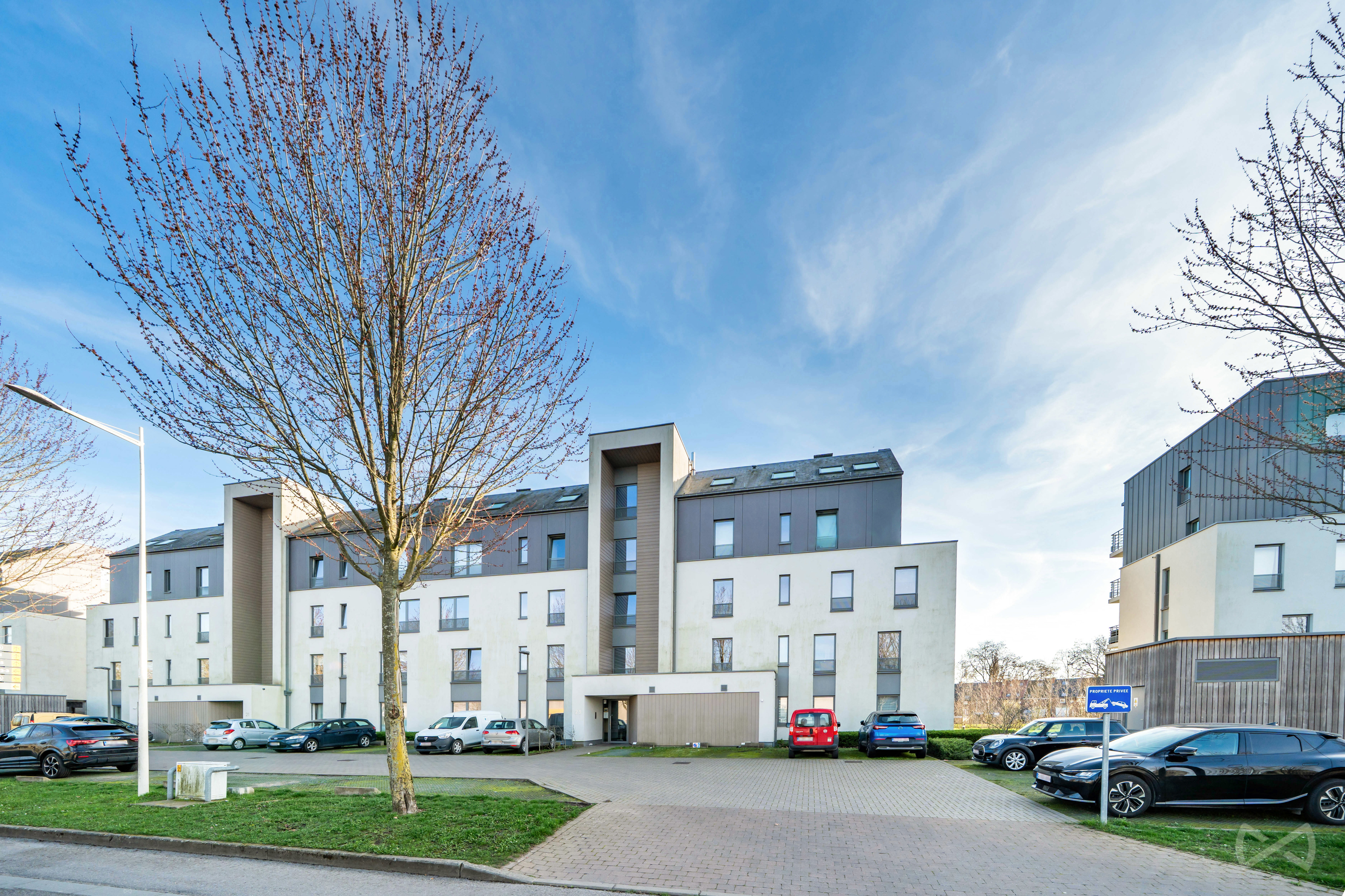 Picture 2 of 4 for Flat with three bedrooms in Mons