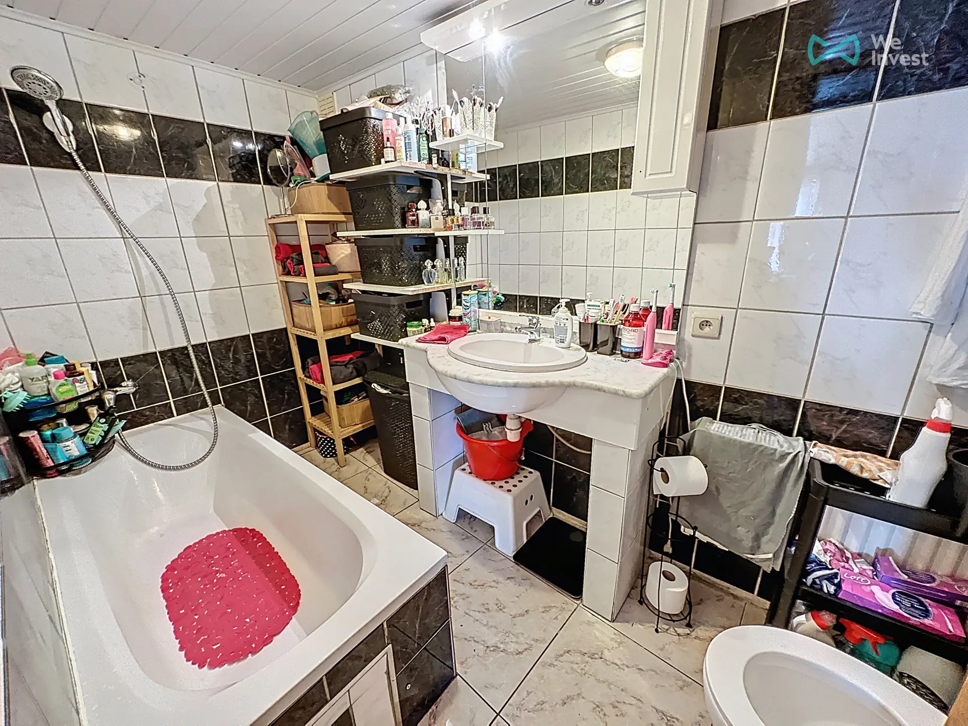 Photo 1 sur 4 pour Immeuble mixte de quatre chambres à Tubize