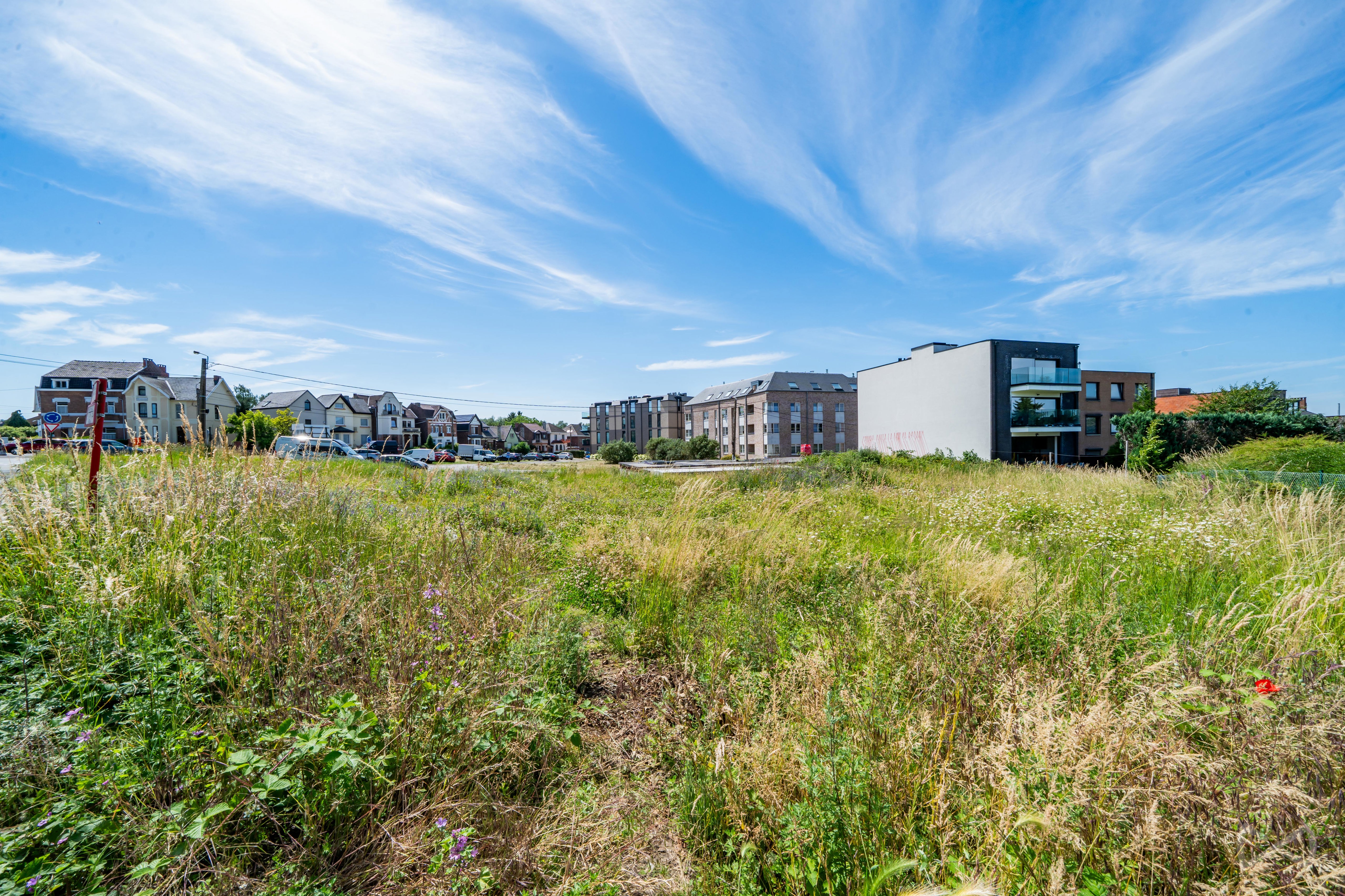 Picture 2 of 4 for Ground in Marcinelle
