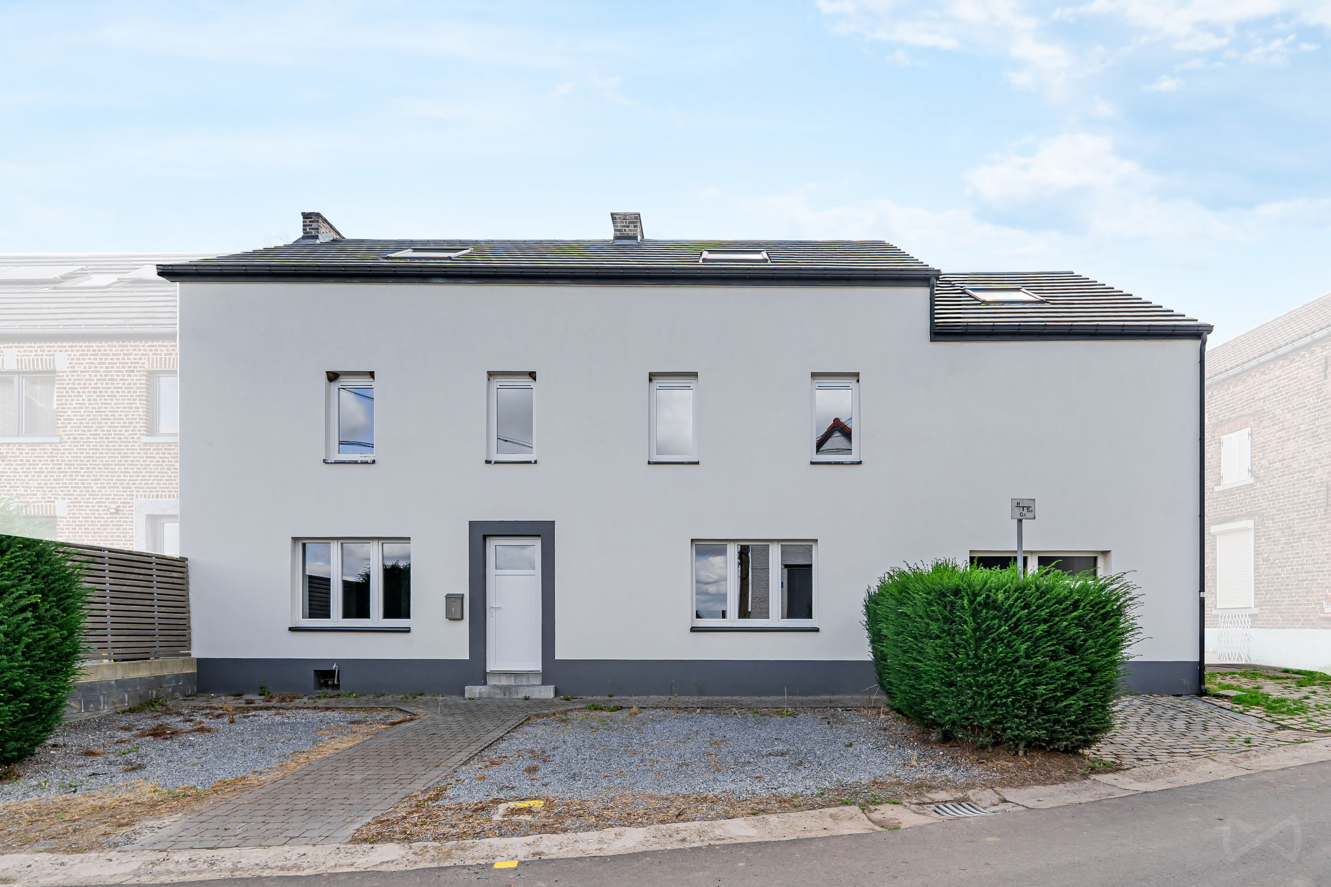 Picture of the property