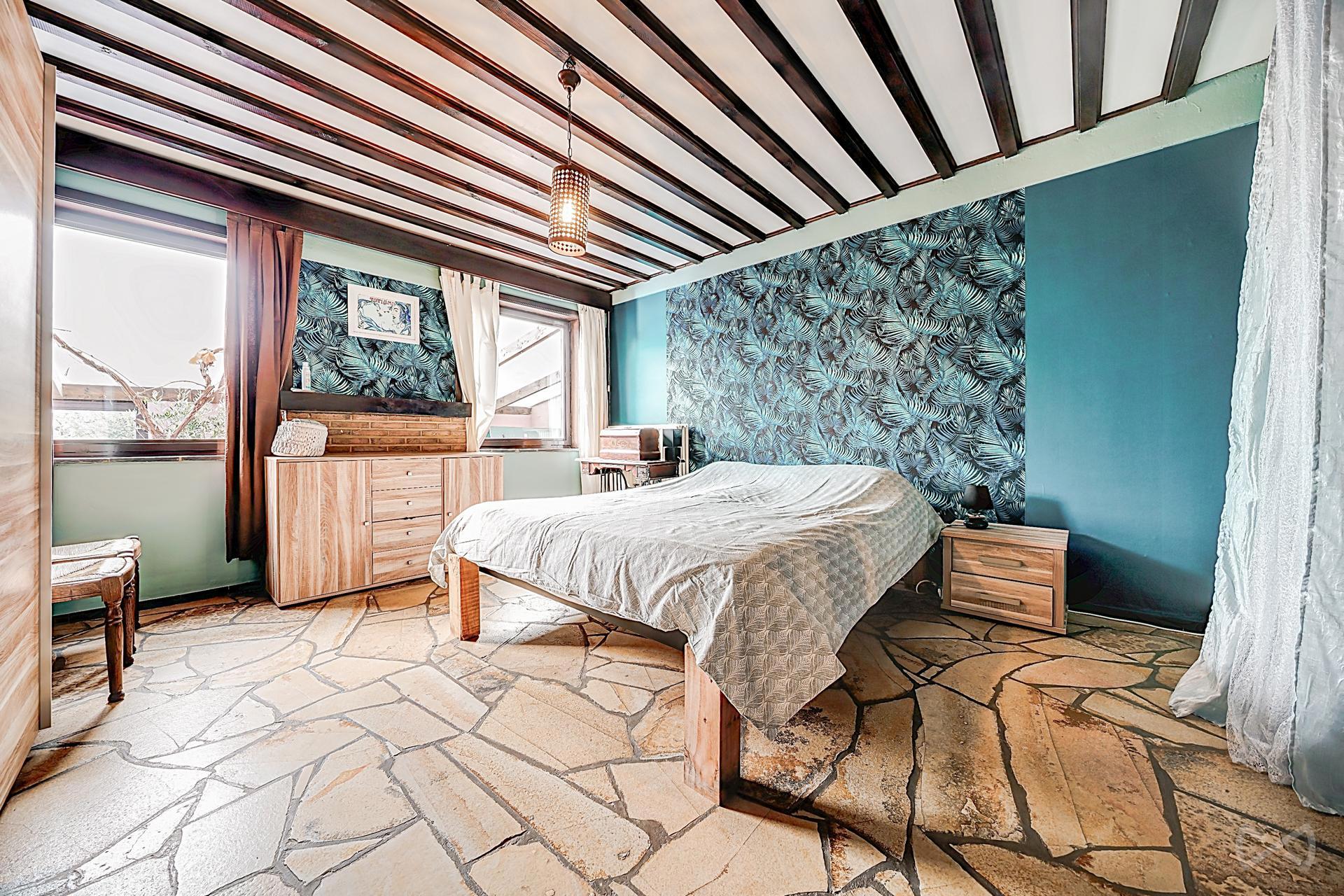Picture 1 of 4 for Villa with three bedrooms in Morlanwelz Carnières
