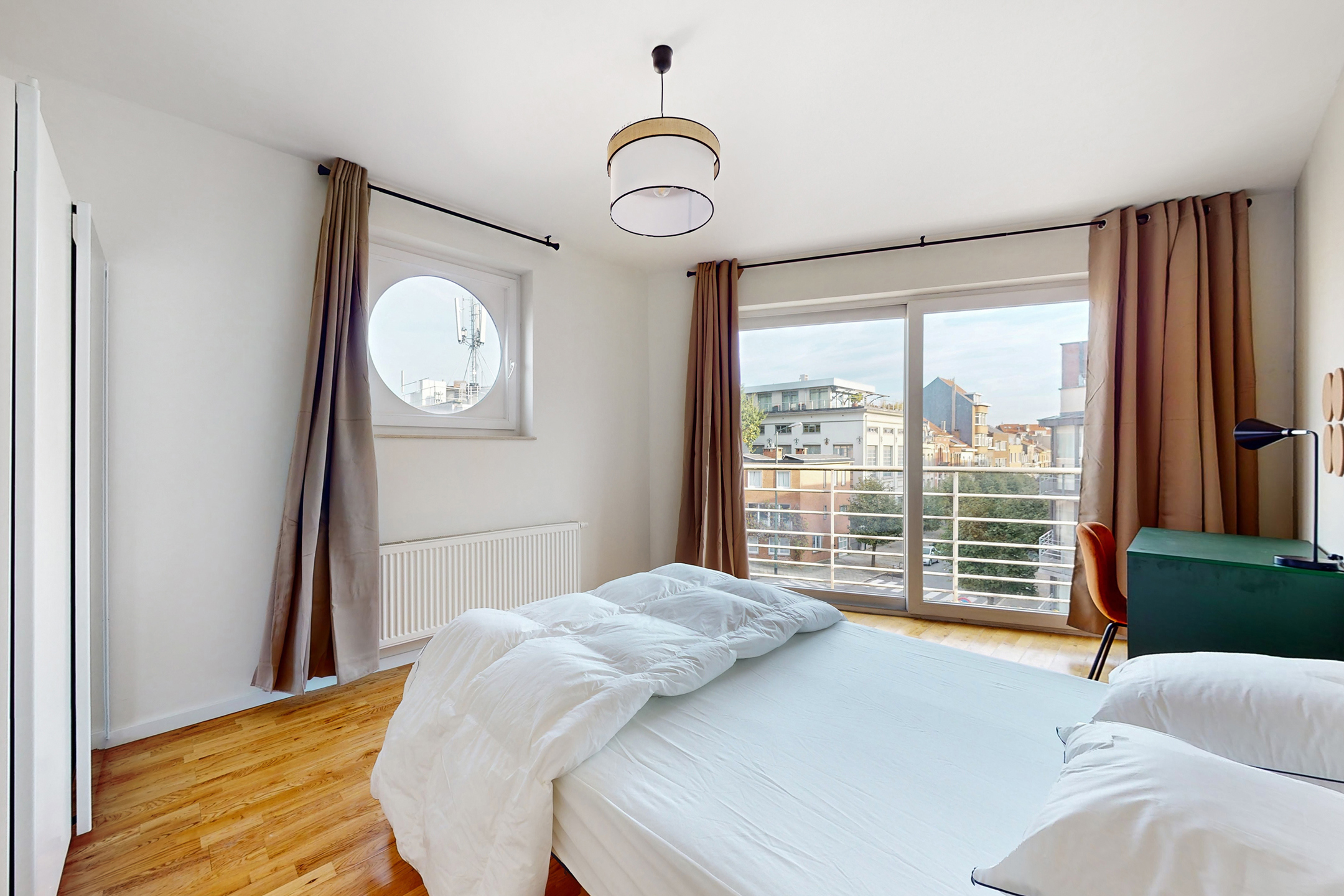 Picture 2 of 4 for Flat with four bedrooms in Jette