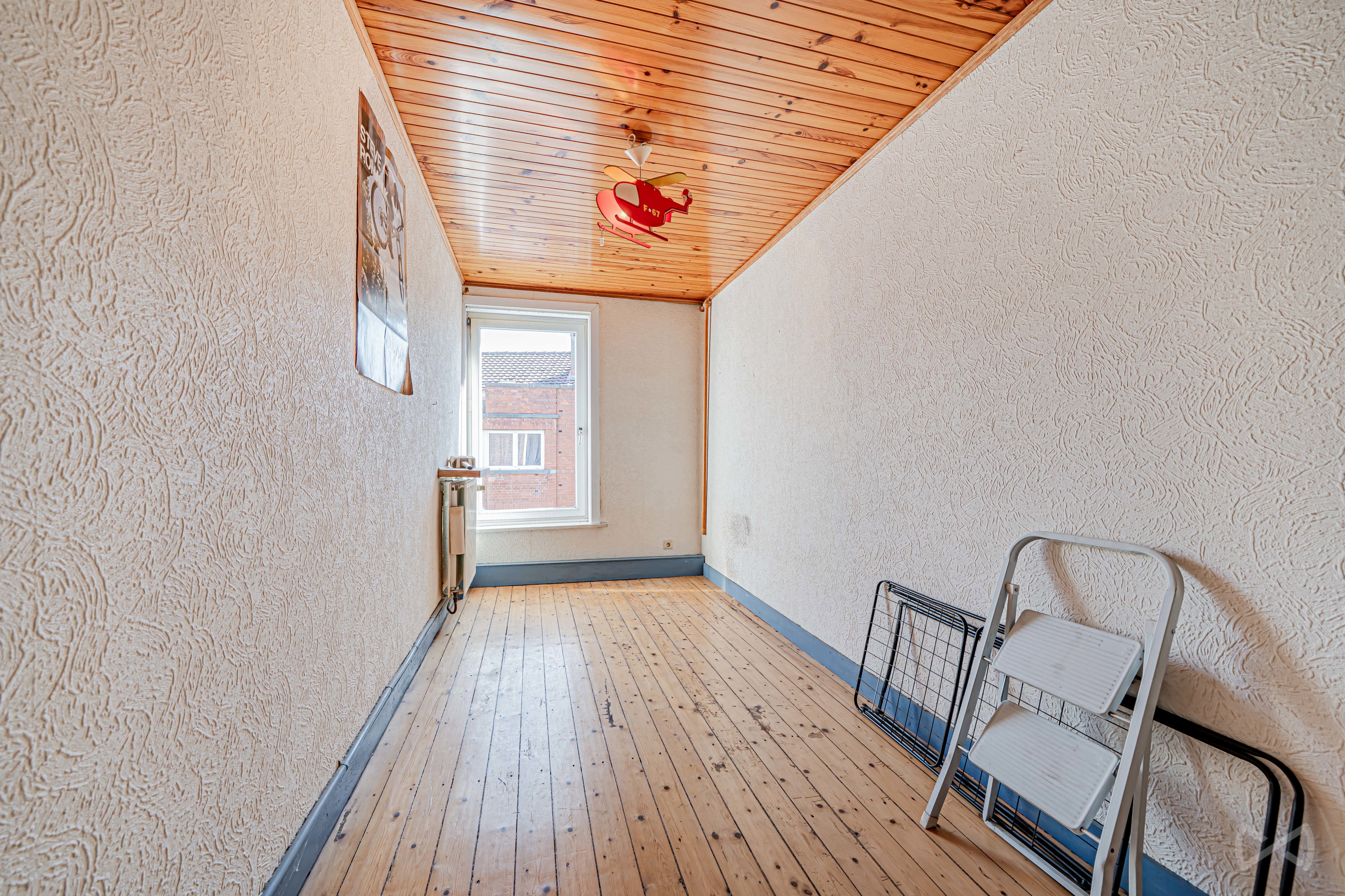 Picture 1 of 4 for House with five bedrooms in Braine-le-comte
