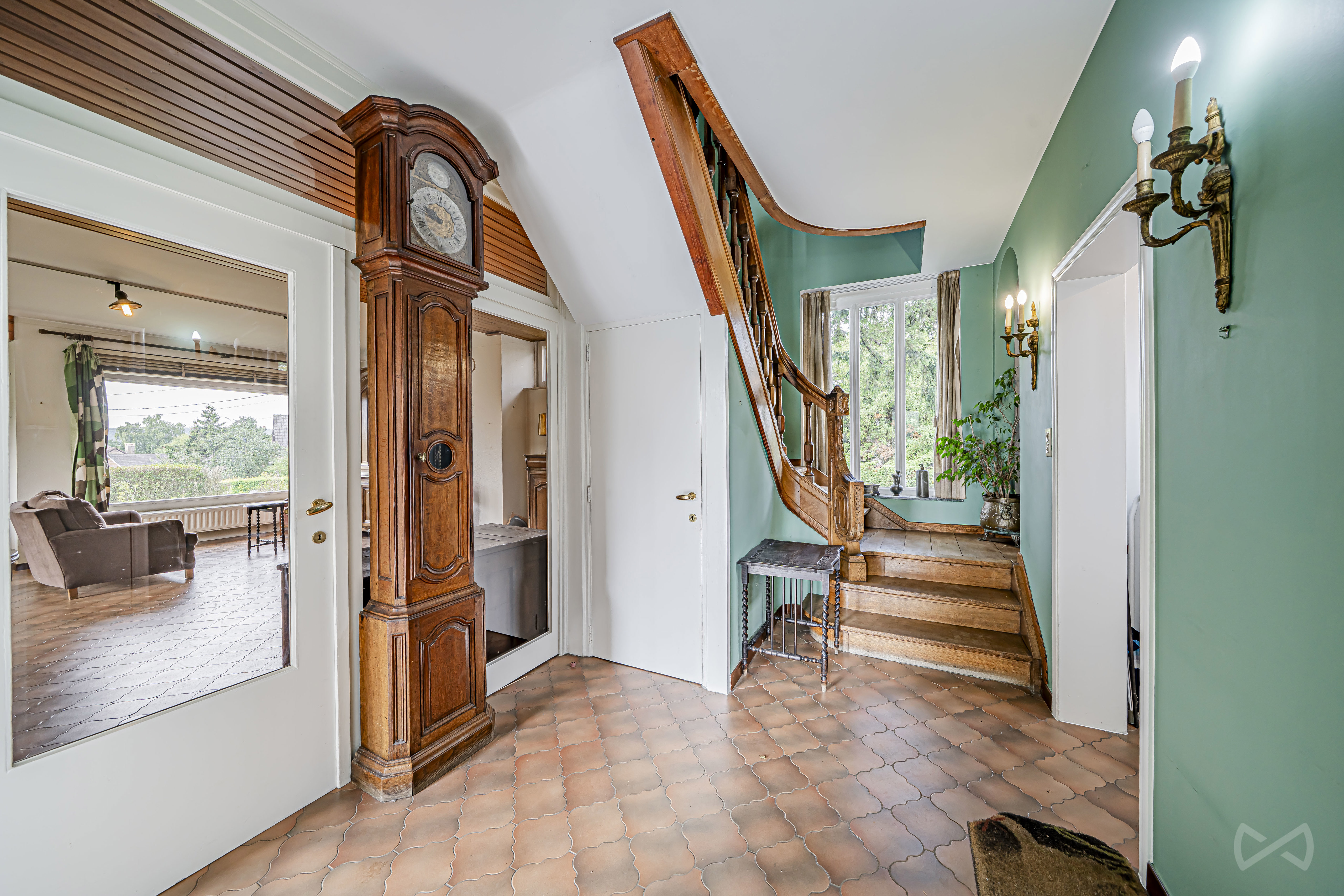 Picture 1 of 4 for House with four bedrooms in Mont-sur-marchienne
