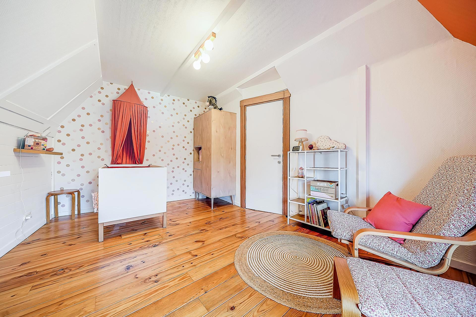 Foto 4 van 4 van Huis met vier slaapkamers in Jumet