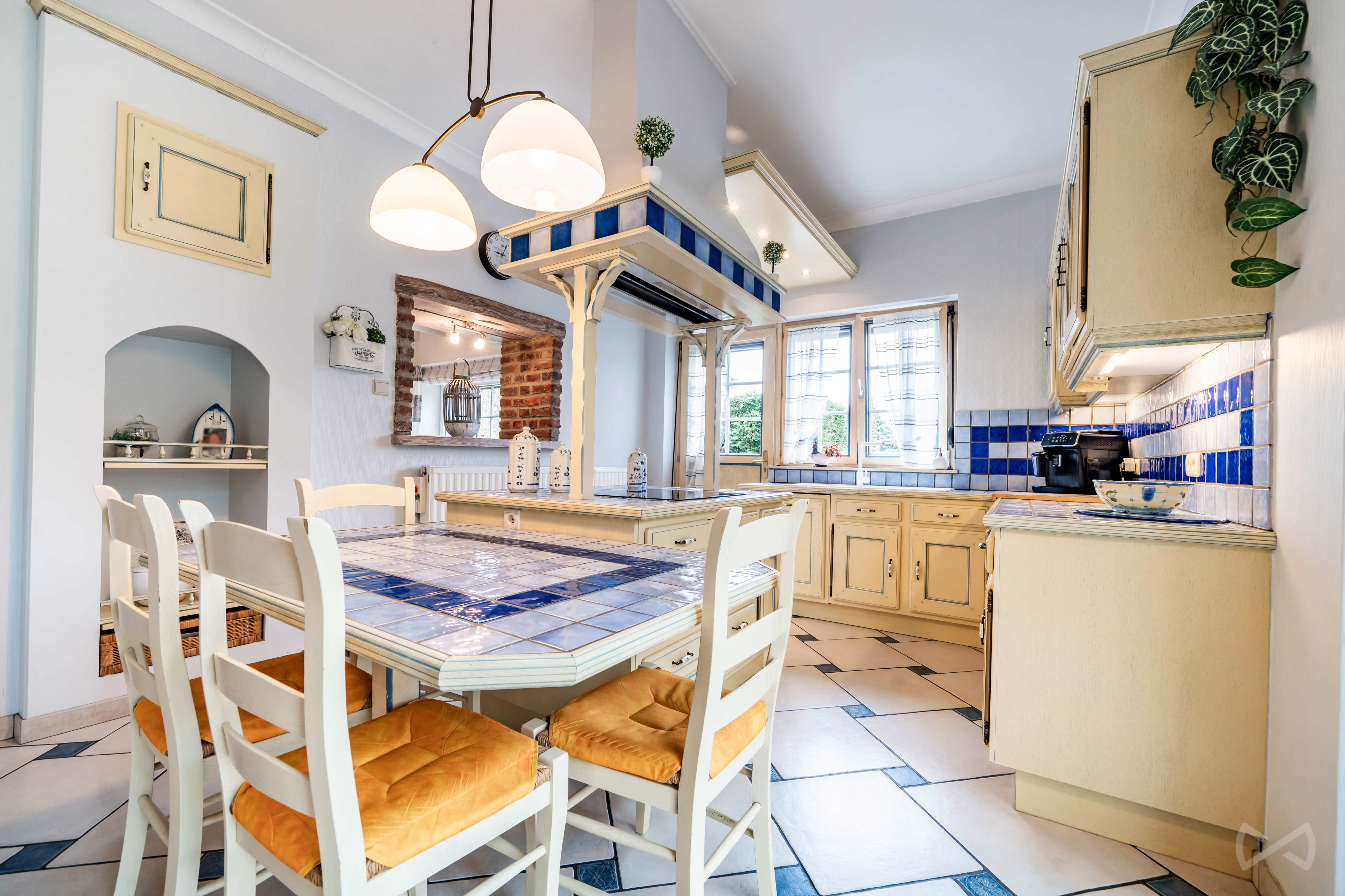 Picture 2 of 4 for Villa with four bedrooms in Marcinelle