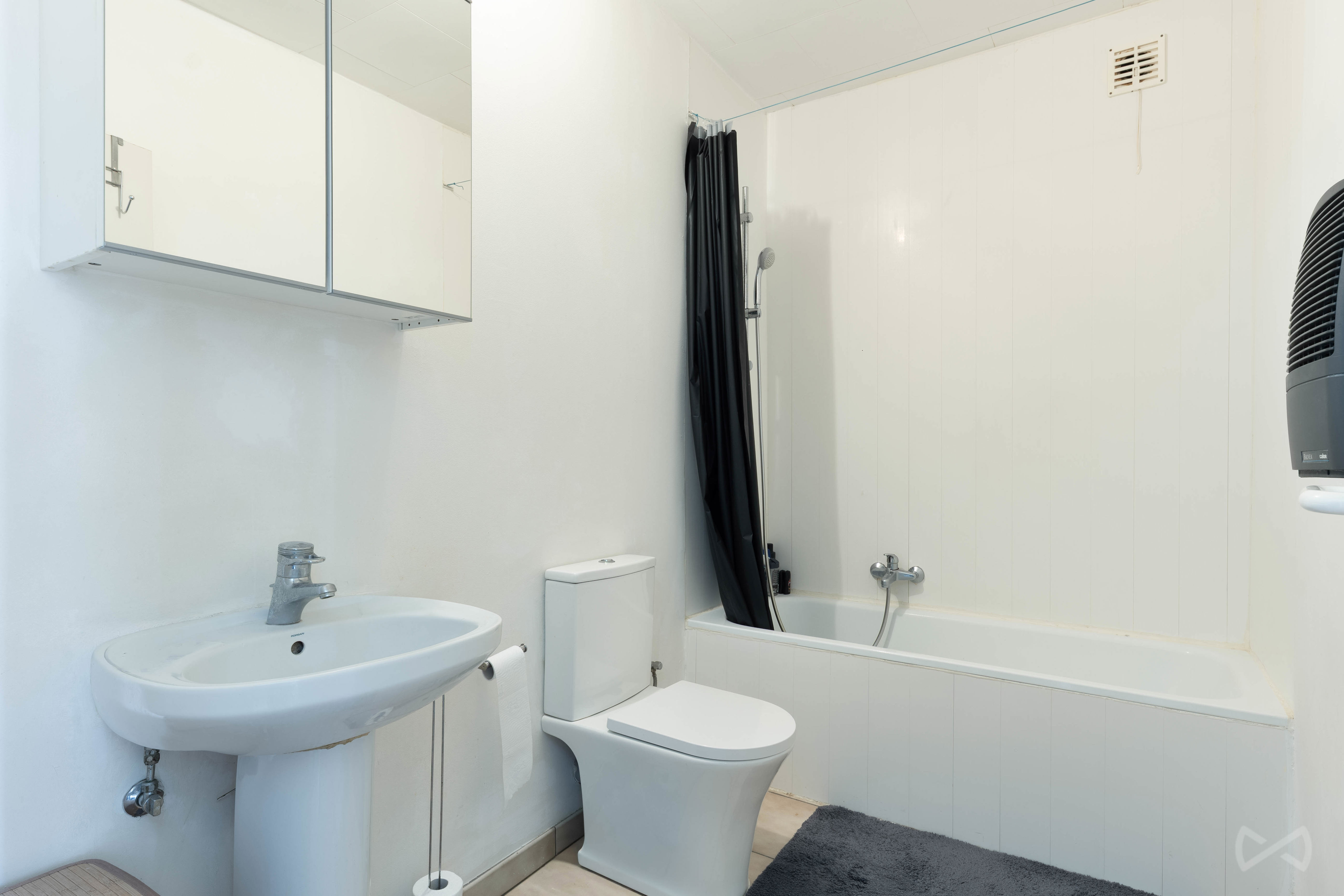 Foto 4 van 4 van Gebouw voor gemengd gebruik met drie slaapkamers in Leuven
