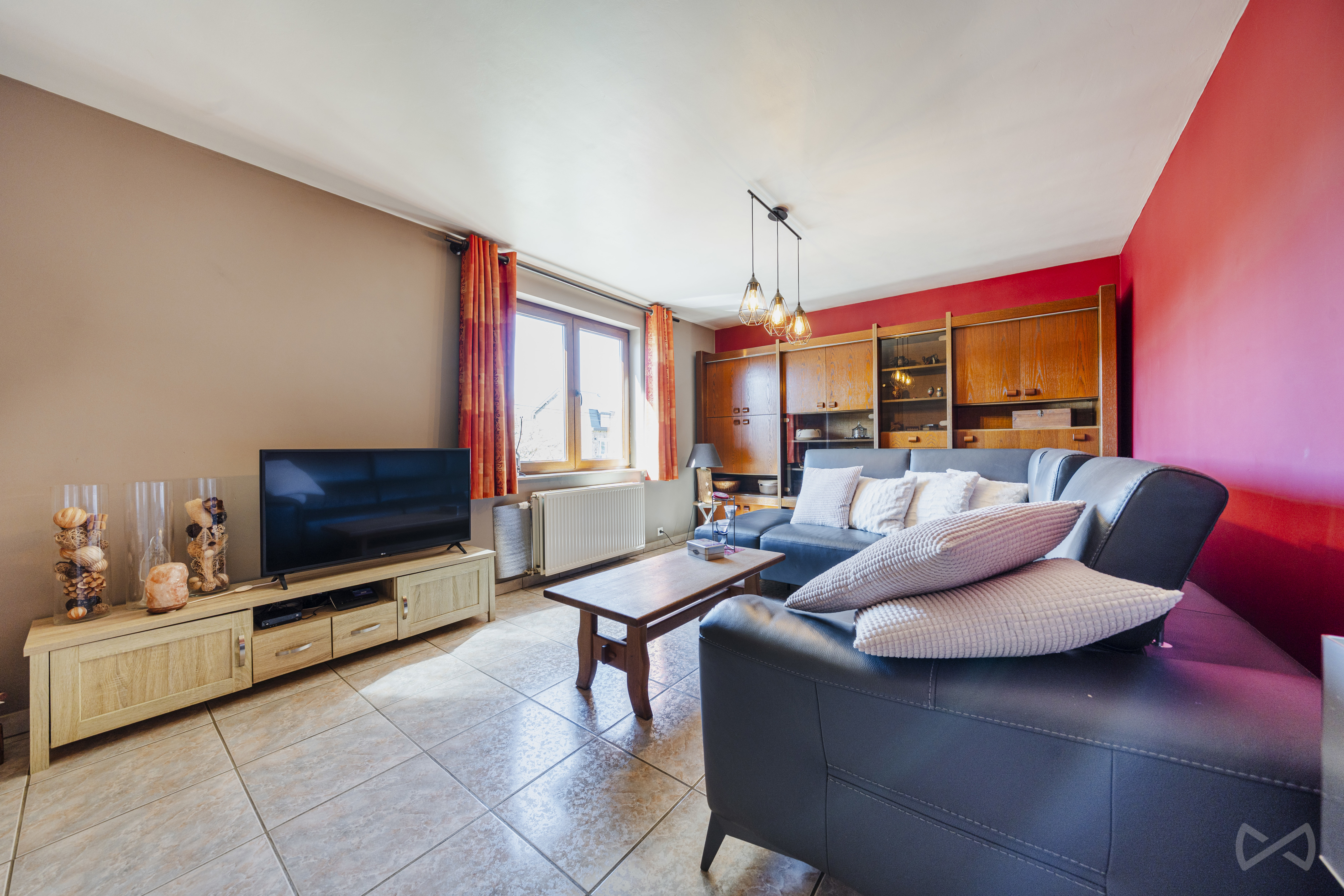 Photo 2 sur 4 pour Bel-étage de deux chambres à Yvoir Godinne