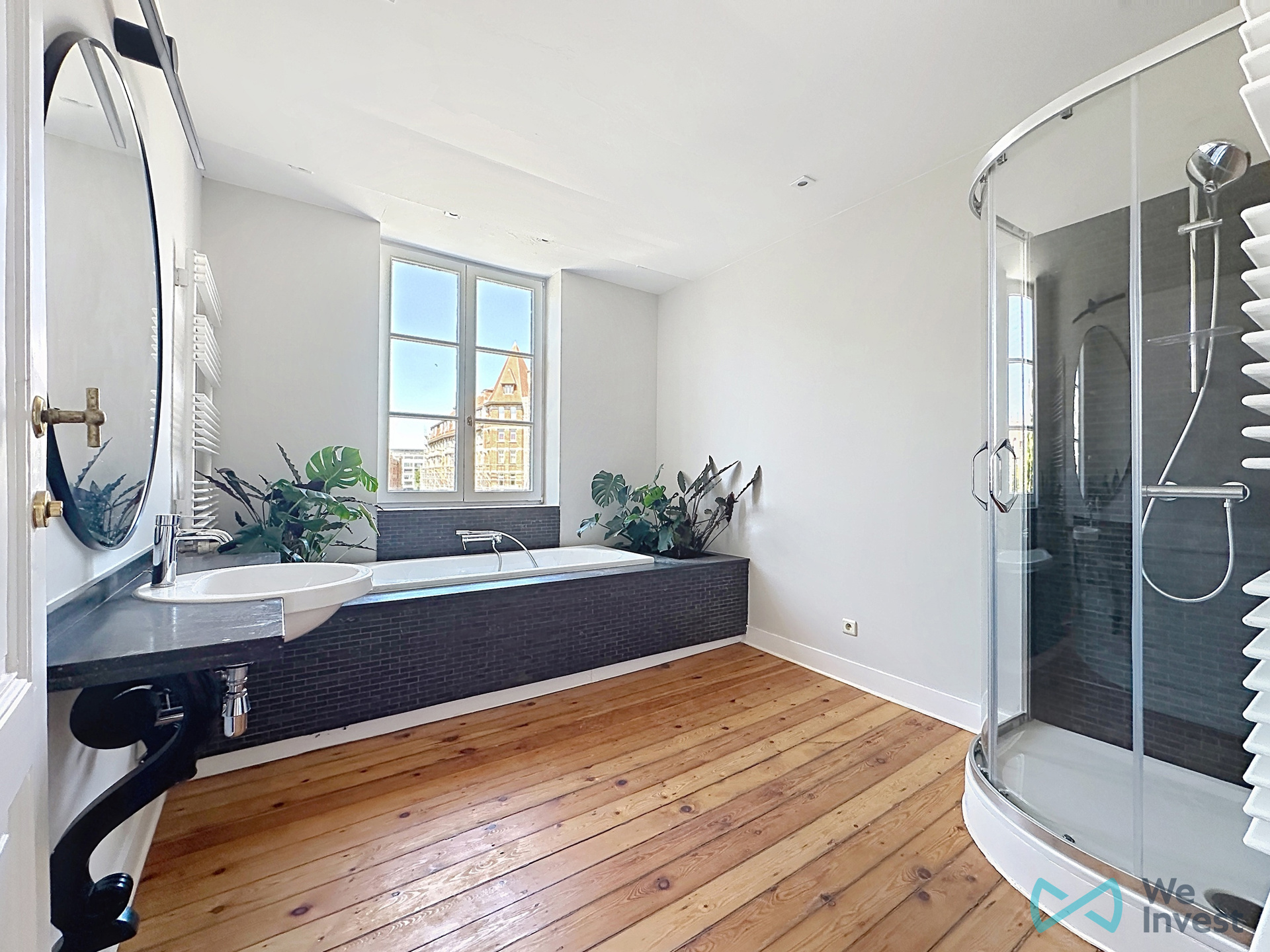 Picture 1 of 4 for Exceptional house with five bedrooms in Bruxelles