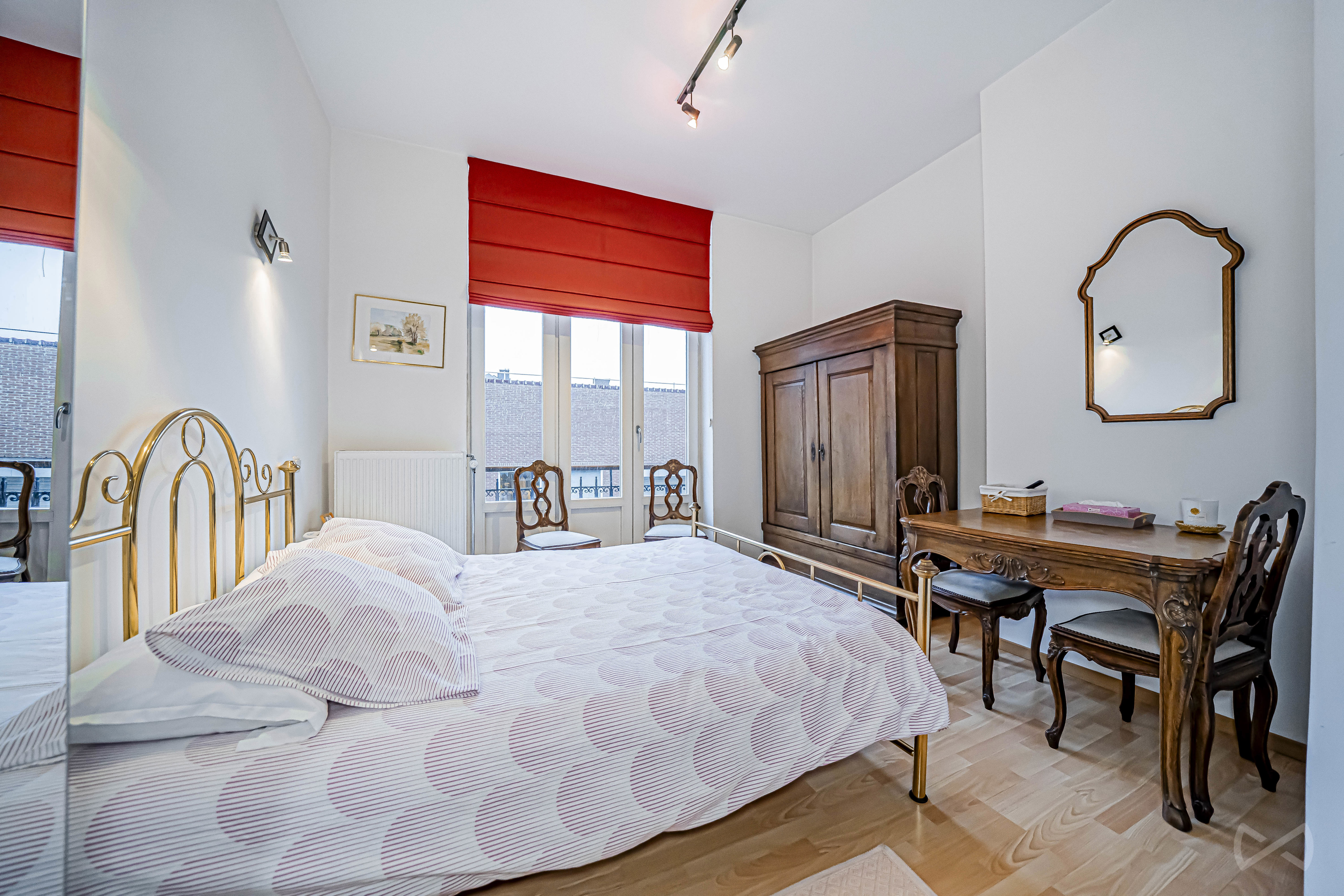 Picture 4 of 4 for Maison de maitre with five bedrooms in Schaerbeek