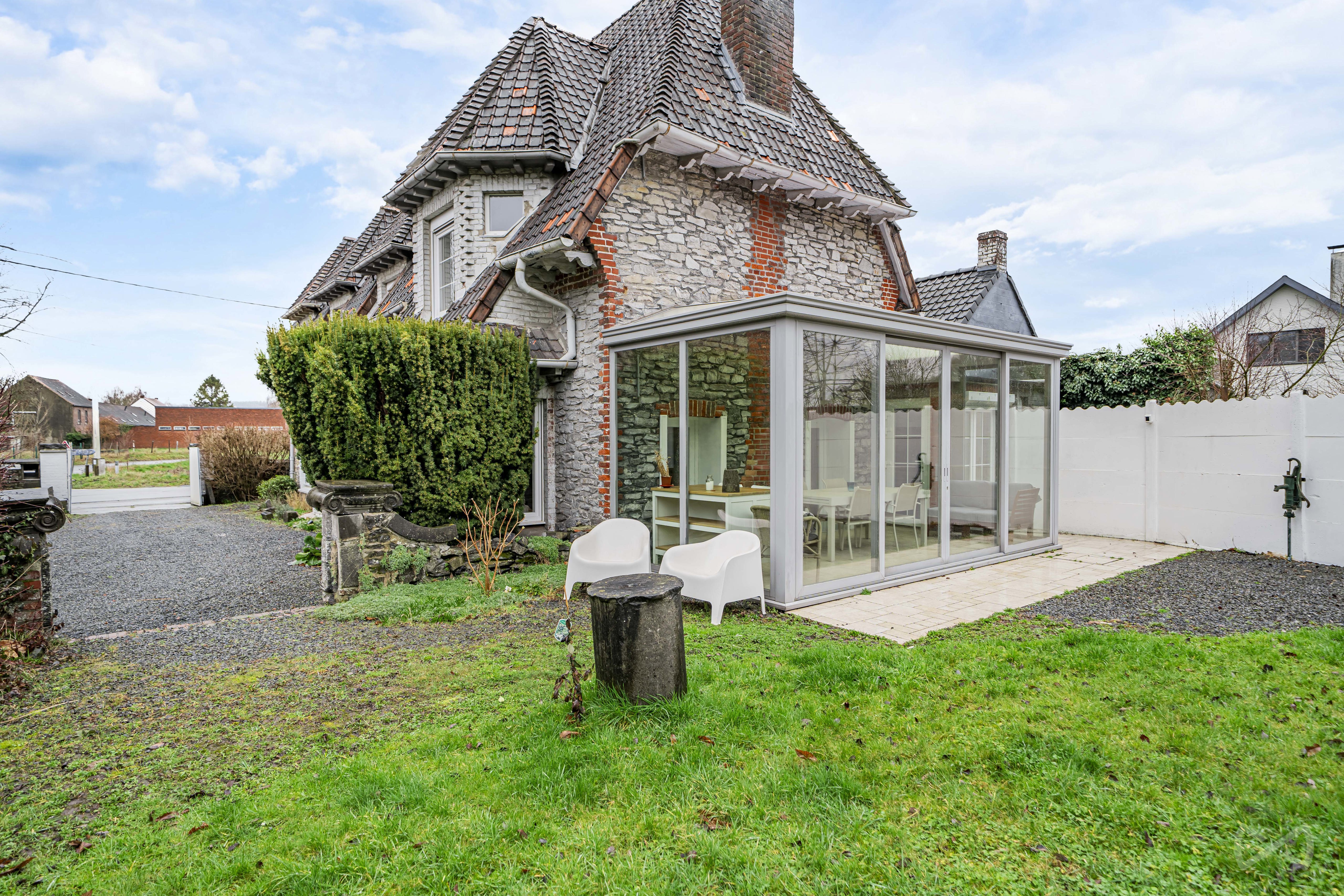 Picture 2 of 4 for Charming house with four bedrooms in Gaurain-ramecroix