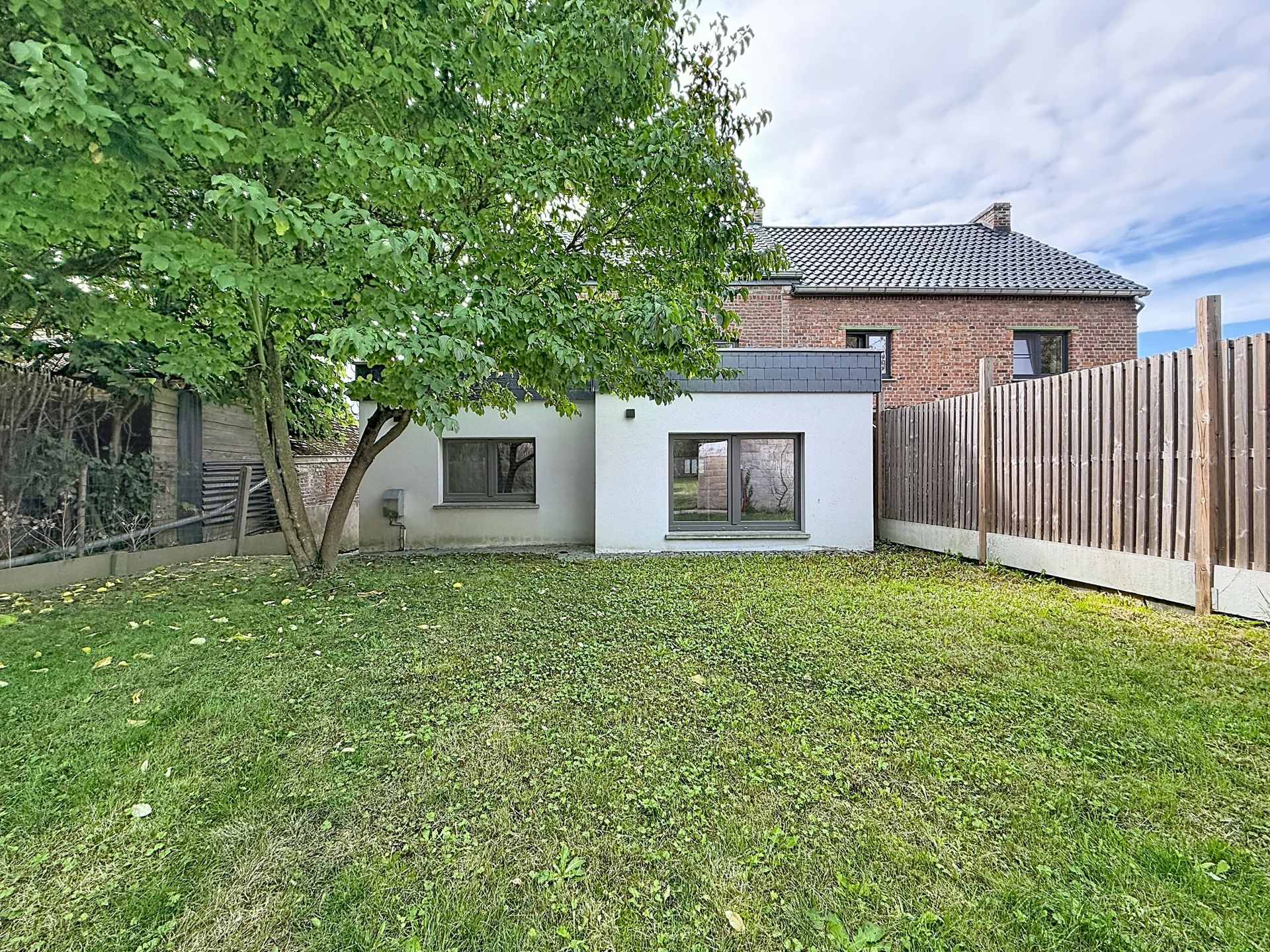 Photo 1 sur 1 pour Maison de deux chambres à Ambresin 