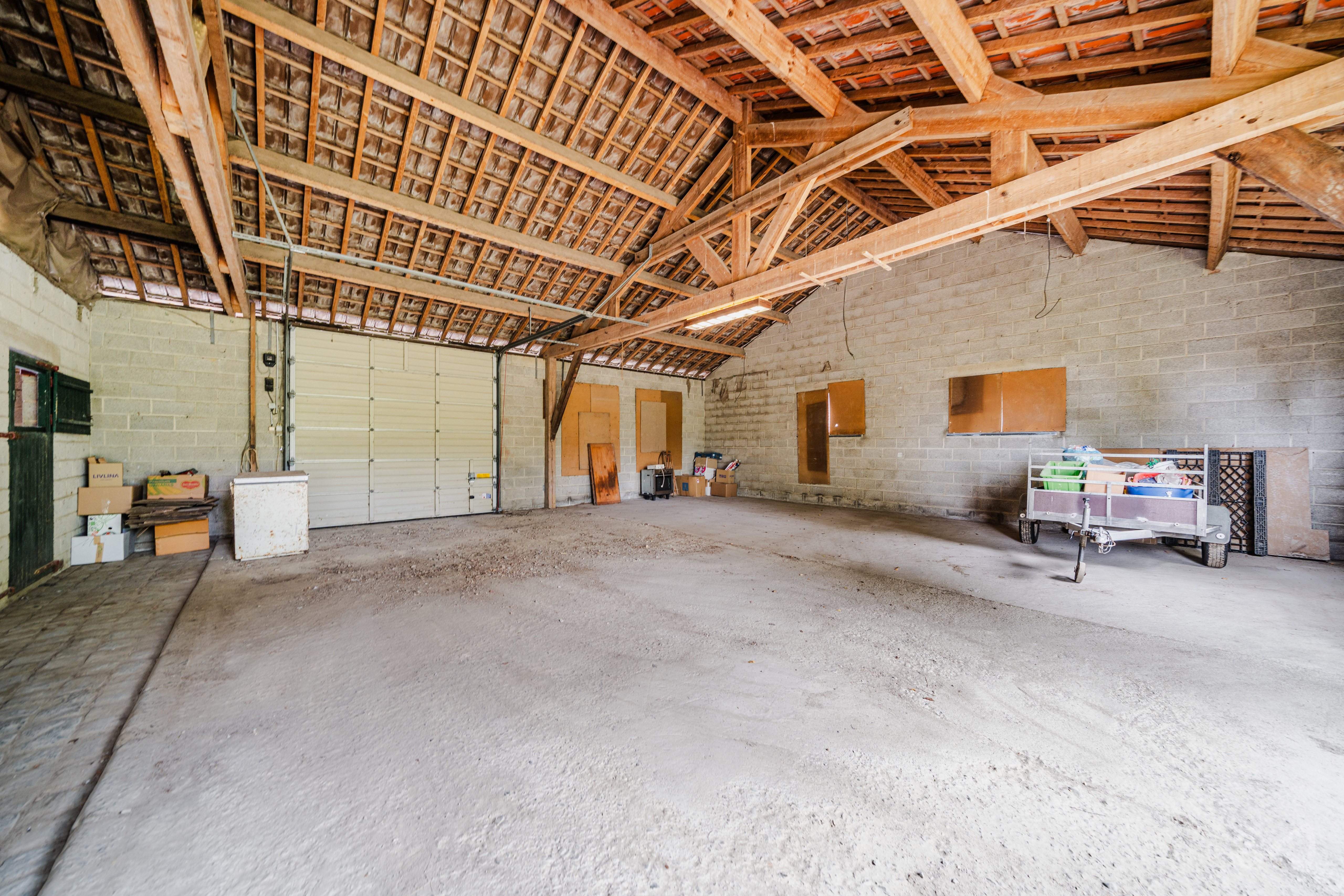 Photo 3 sur 3 pour Entrepôt à Wanze