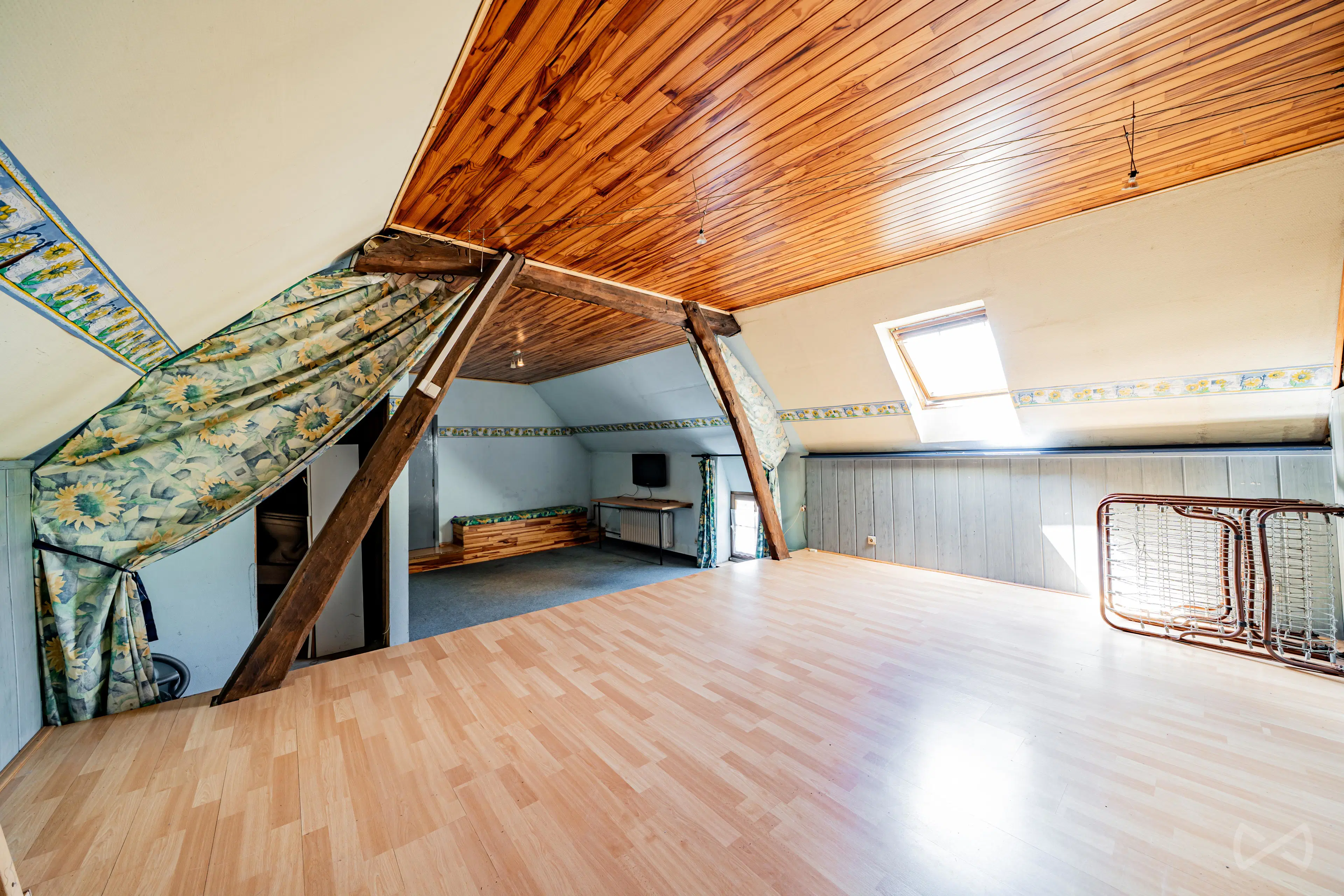Picture 2 of 4 for House with five bedrooms in Montignies-lez-Lens