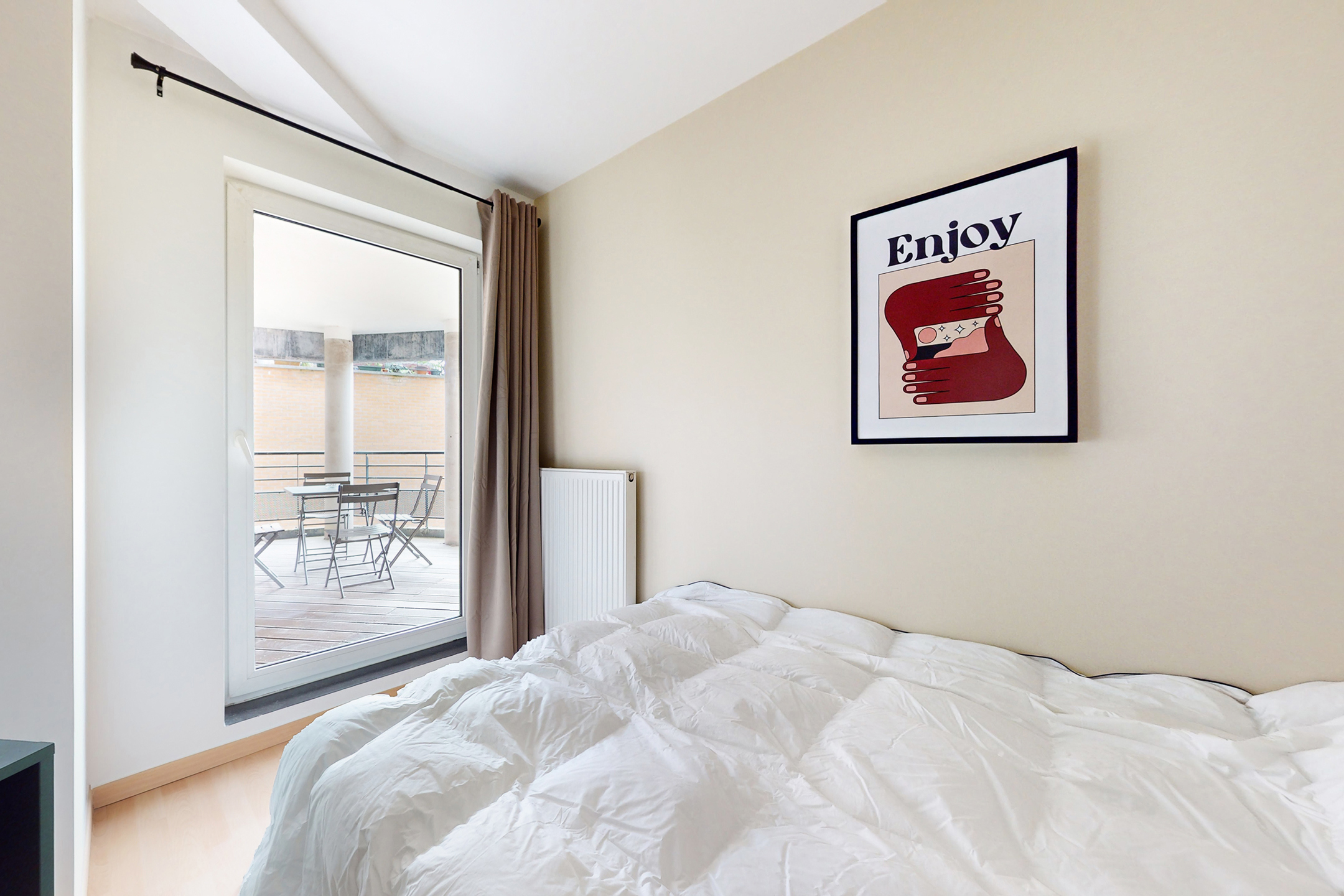 Picture 1 of 4 for Flat with five bedrooms in Uccle