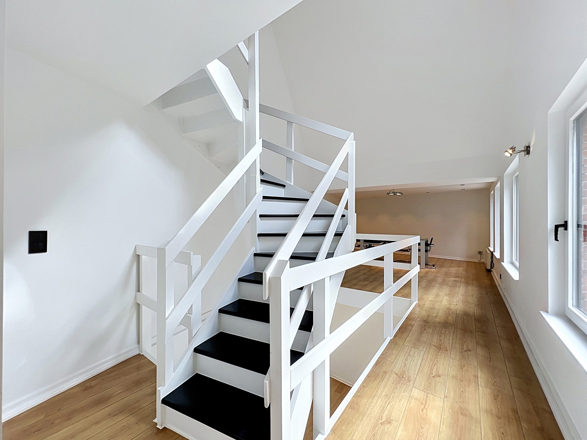 Picture 1 of 4 for Villa in Ixelles