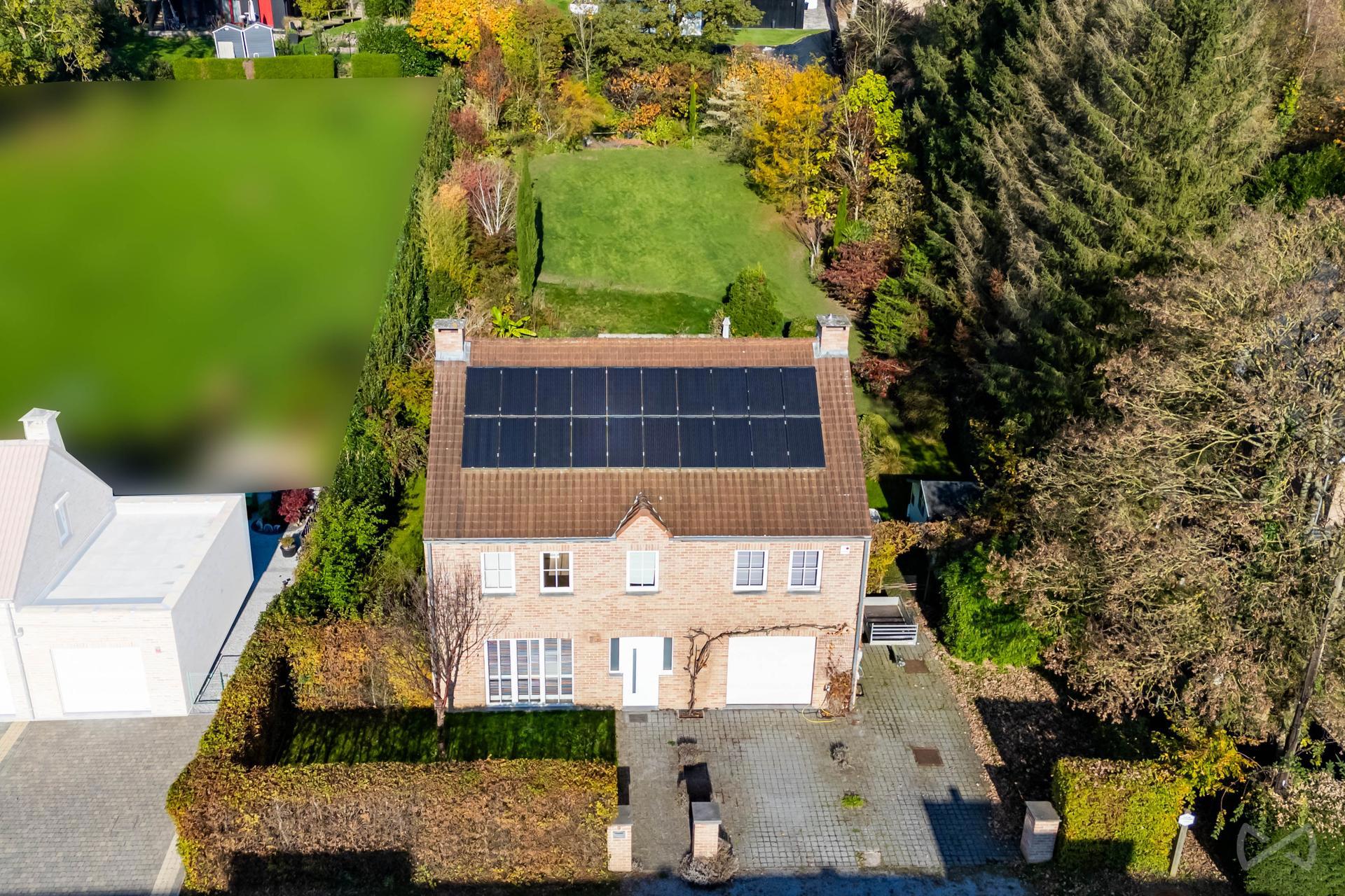 Picture 4 of 4 for House with five bedrooms in Court-saint-Étienne