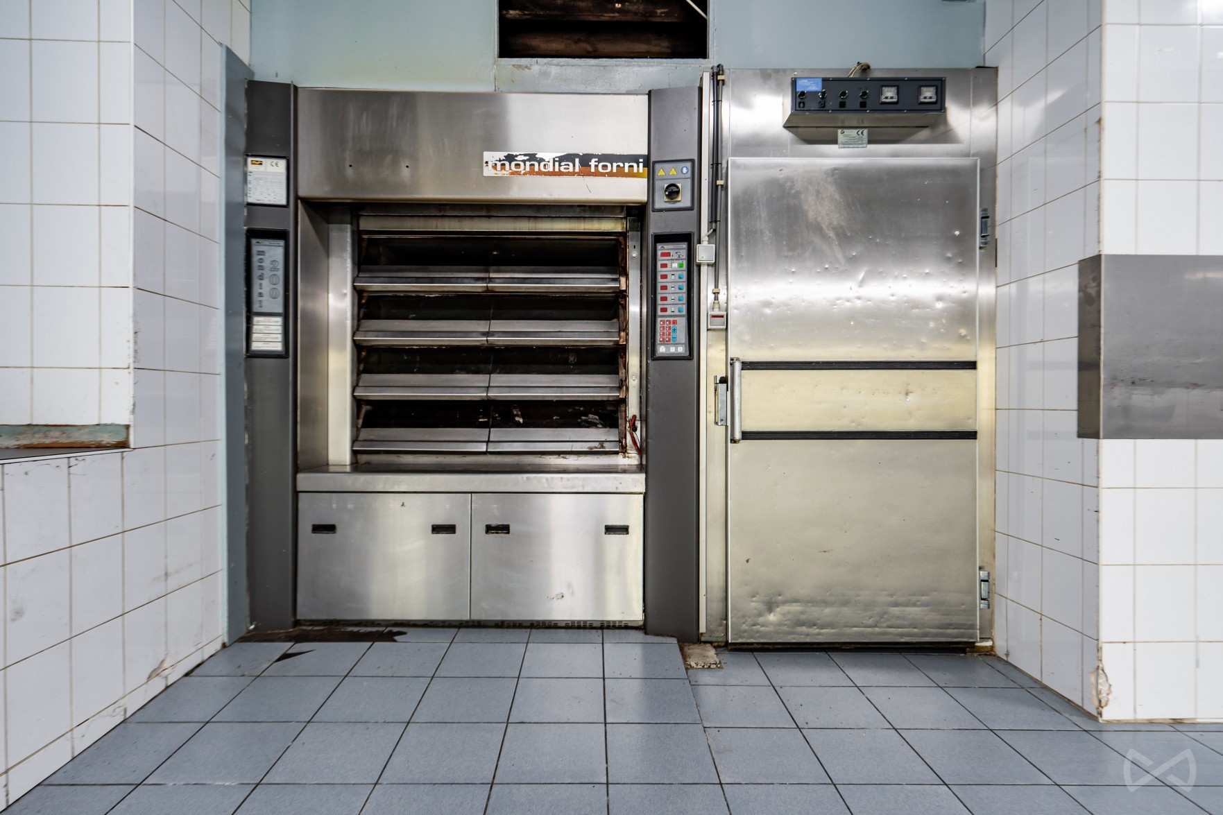 Photo 2 sur 4 pour Immeuble mixte de deux chambres à La Louvière